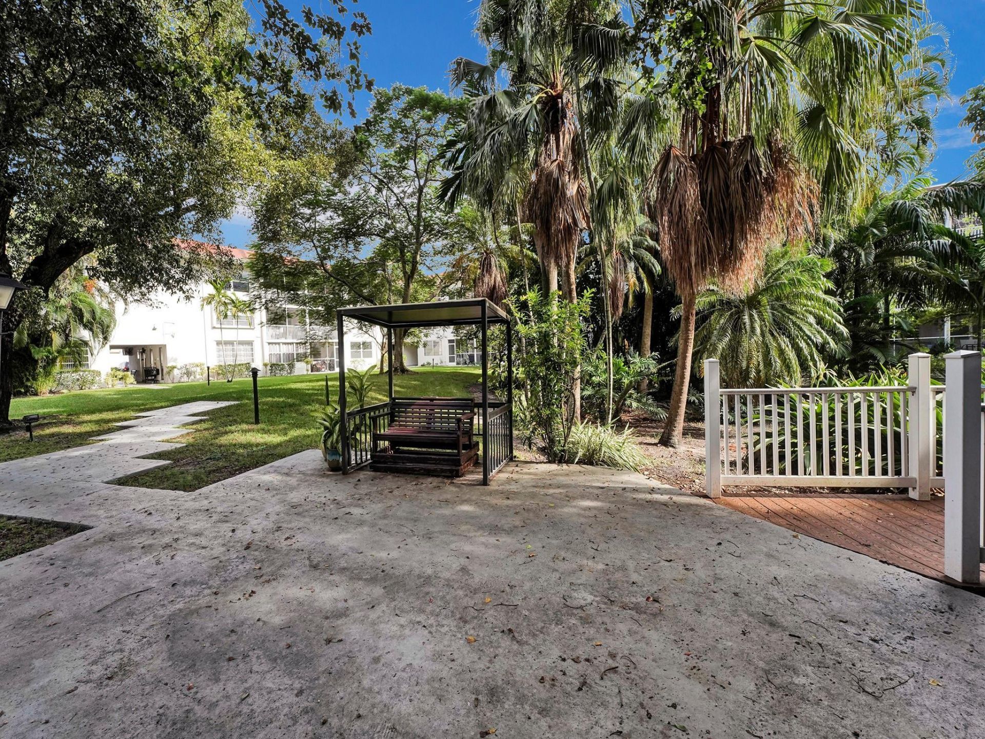 4025 N Federal Highway, Unit B311, Fort Lauderdale, FL 33308 Photo