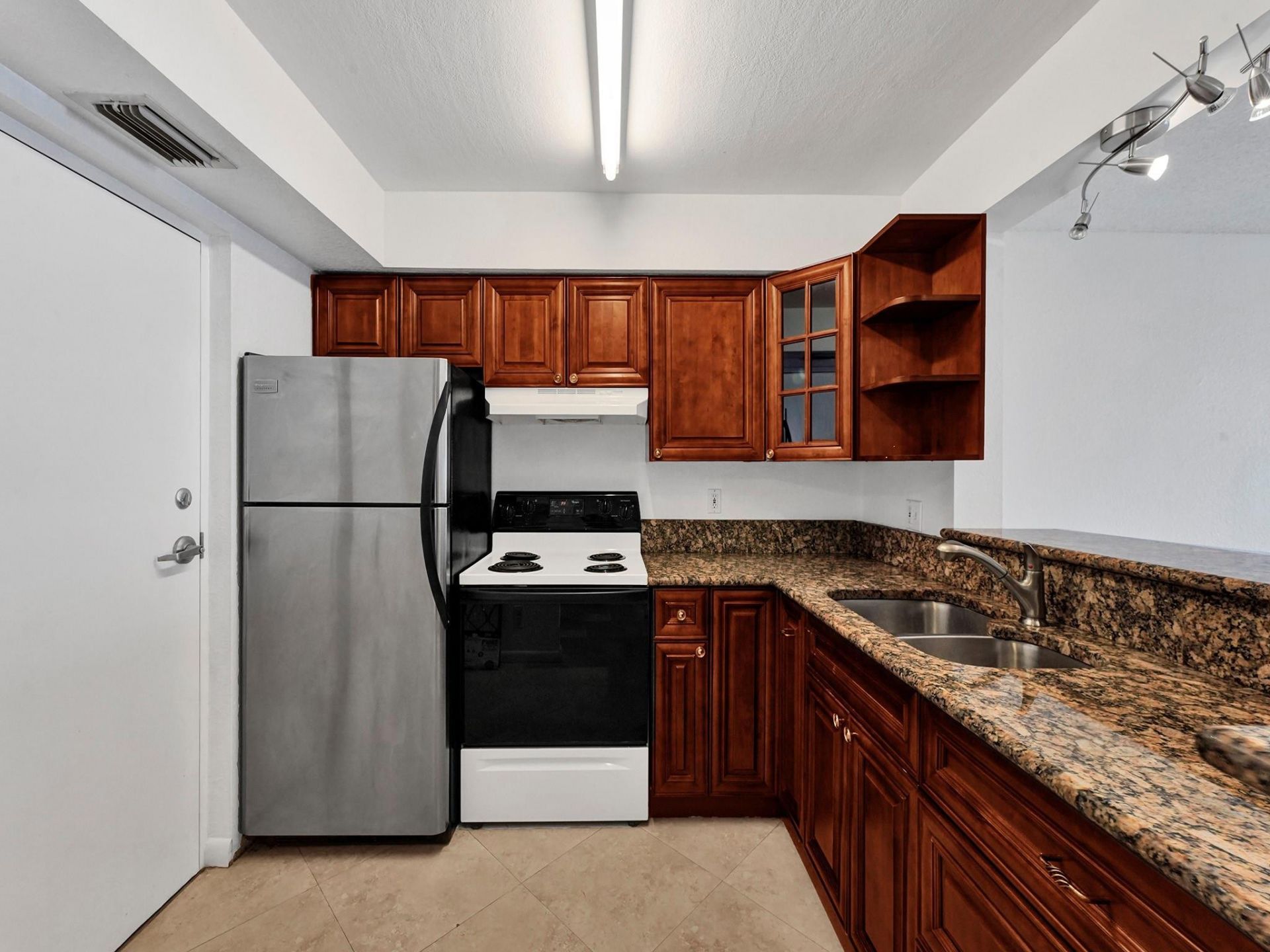 4025 N Federal Highway, Unit B311, Fort Lauderdale, FL 33308 Photo