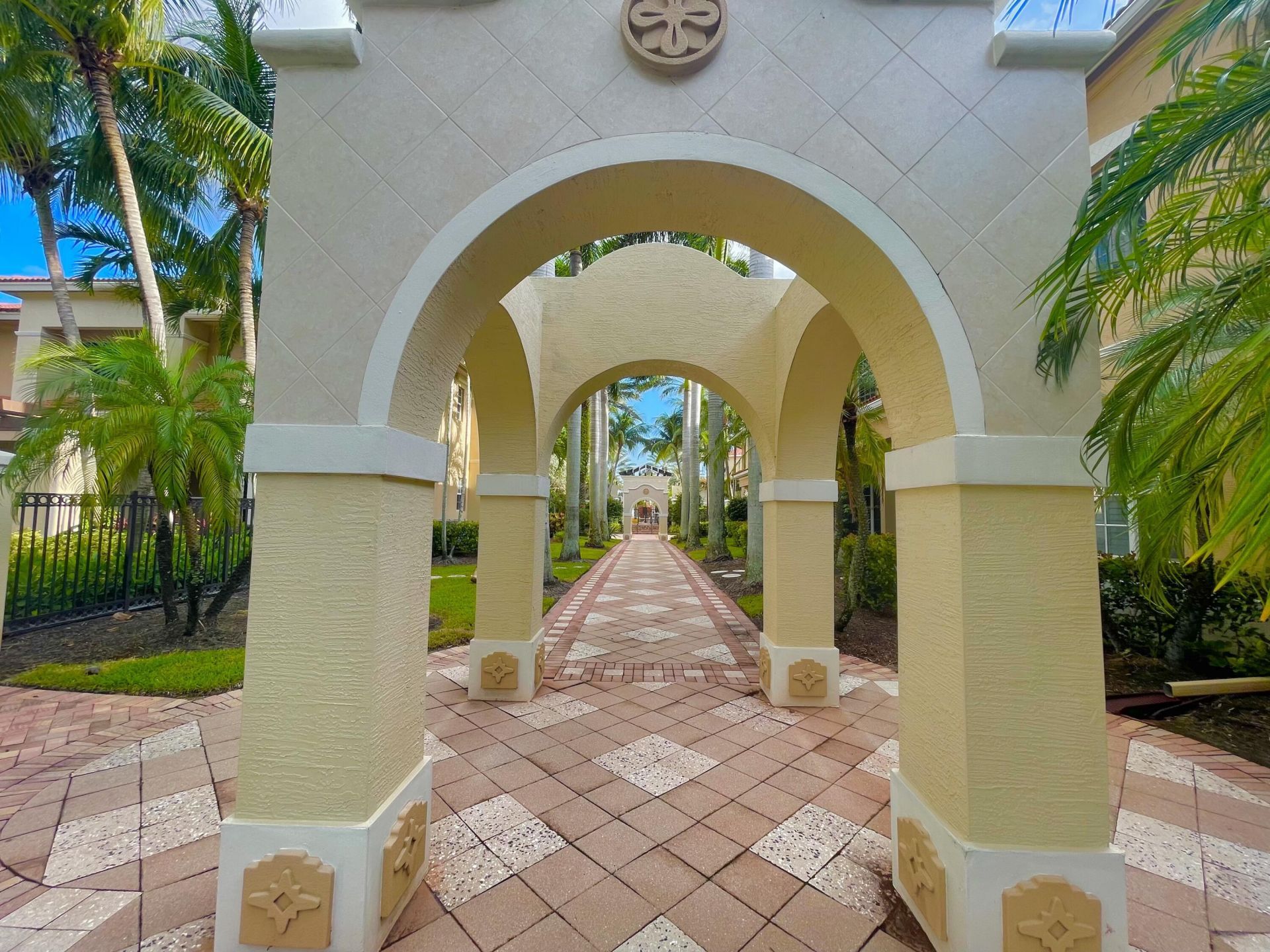 5113 Artesa Way W, Palm Beach Gardens, FL 33418 Photo