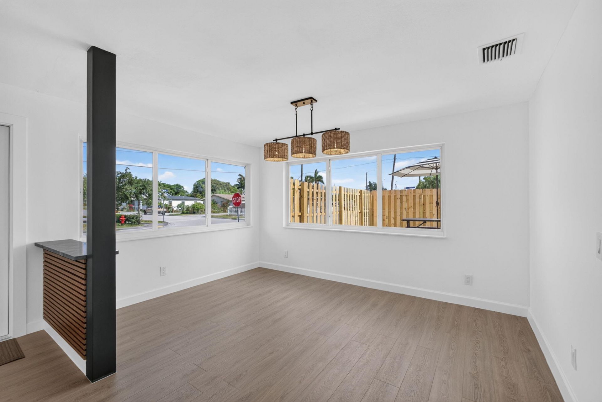 665 W 7th Street, Riviera Beach, FL 33404 Photo