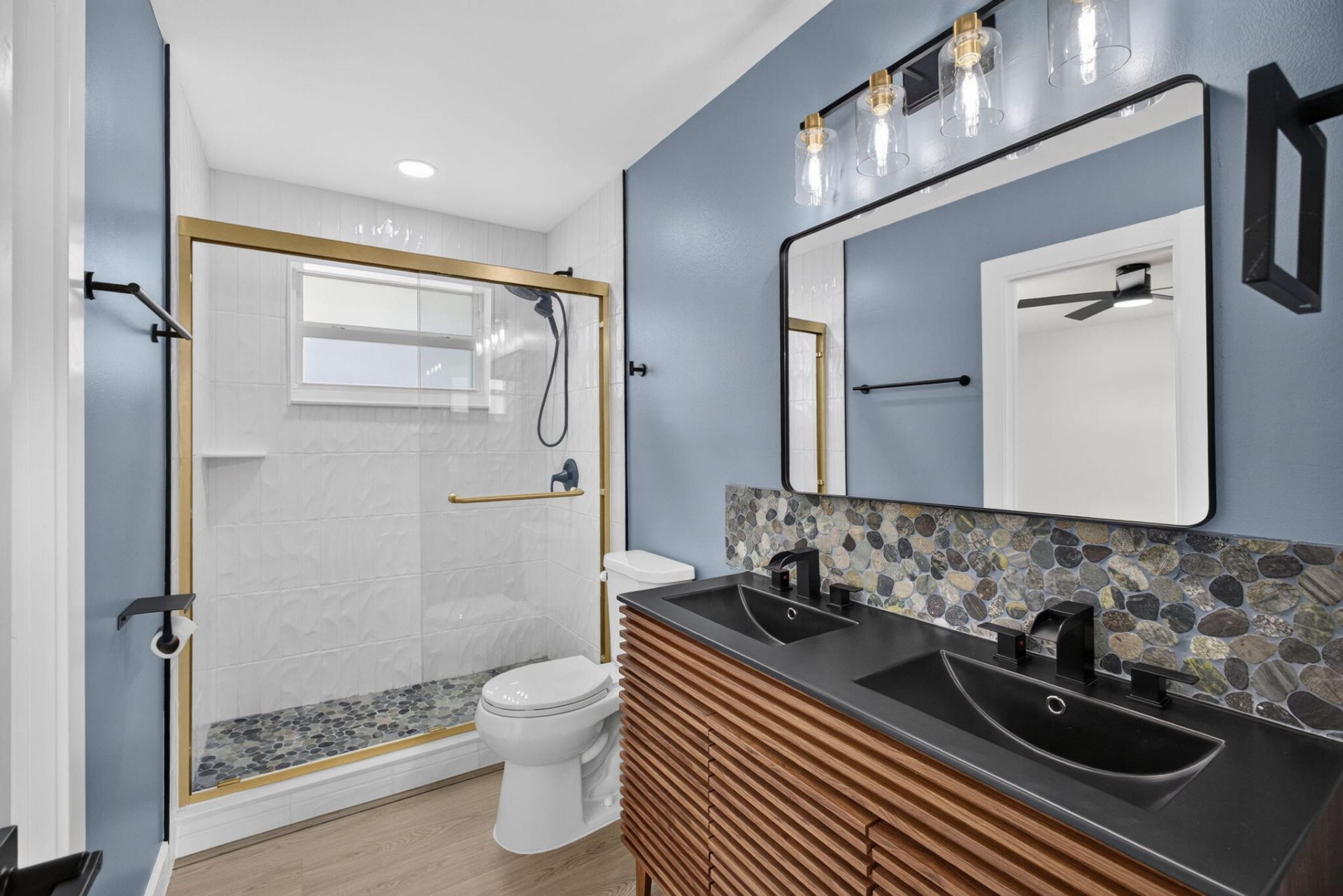 665 W 7th Street, Riviera Beach, FL 33404 Photo