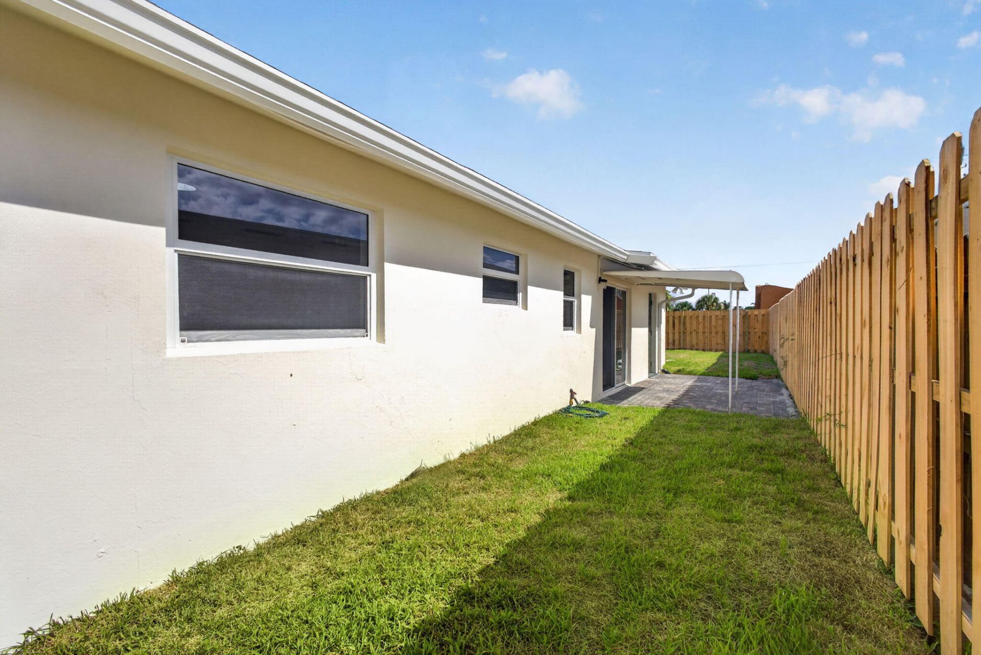 665 W 7th Street, Riviera Beach, FL 33404 Photo