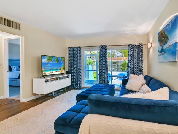 1432 S Lakeside Drive, Unit 2, Lake Worth Beach, FL 33460