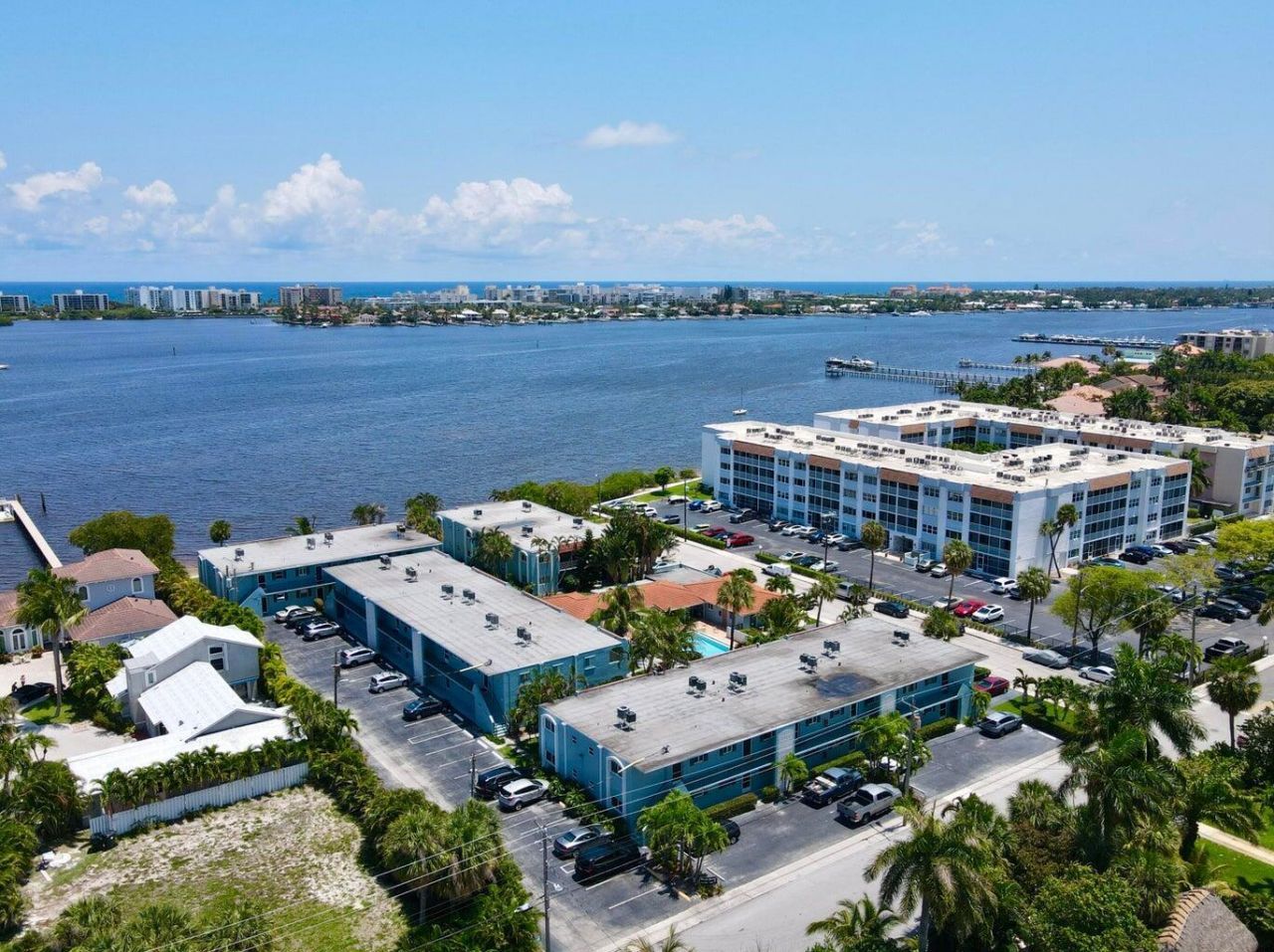1432 S Lakeside Drive, Unit 2, Lake Worth Beach, FL 33460 Photo