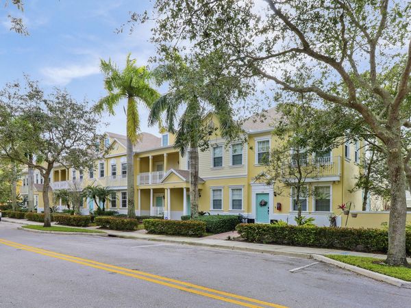118 Seagrape Drive, Unit 105, Jupiter, FL 33458