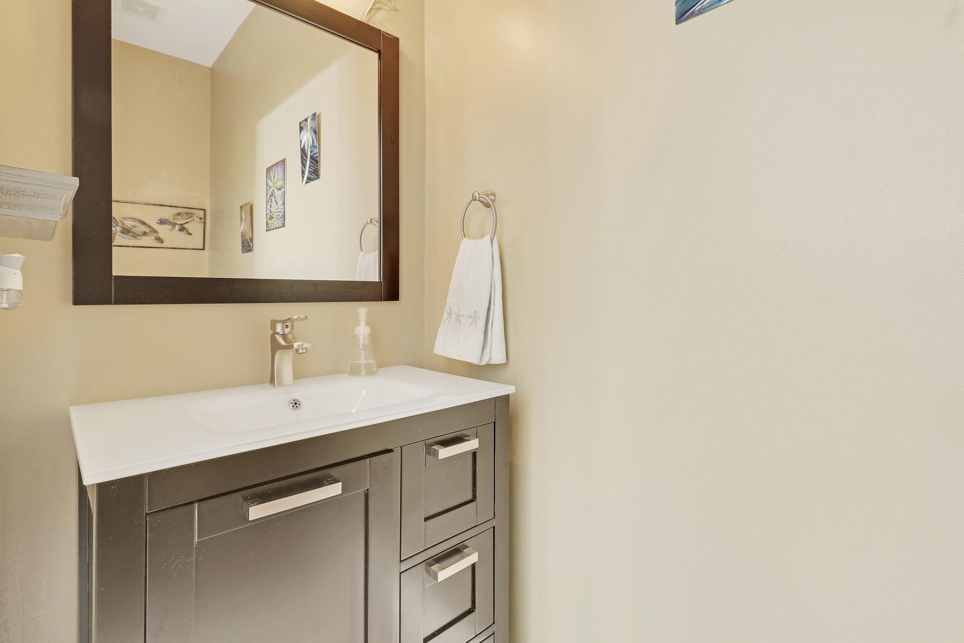 118 Seagrape Drive, Unit 105, Jupiter, FL 33458 Photo