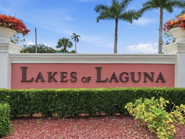3956 Torres Circle, West Palm Beach, FL 33409