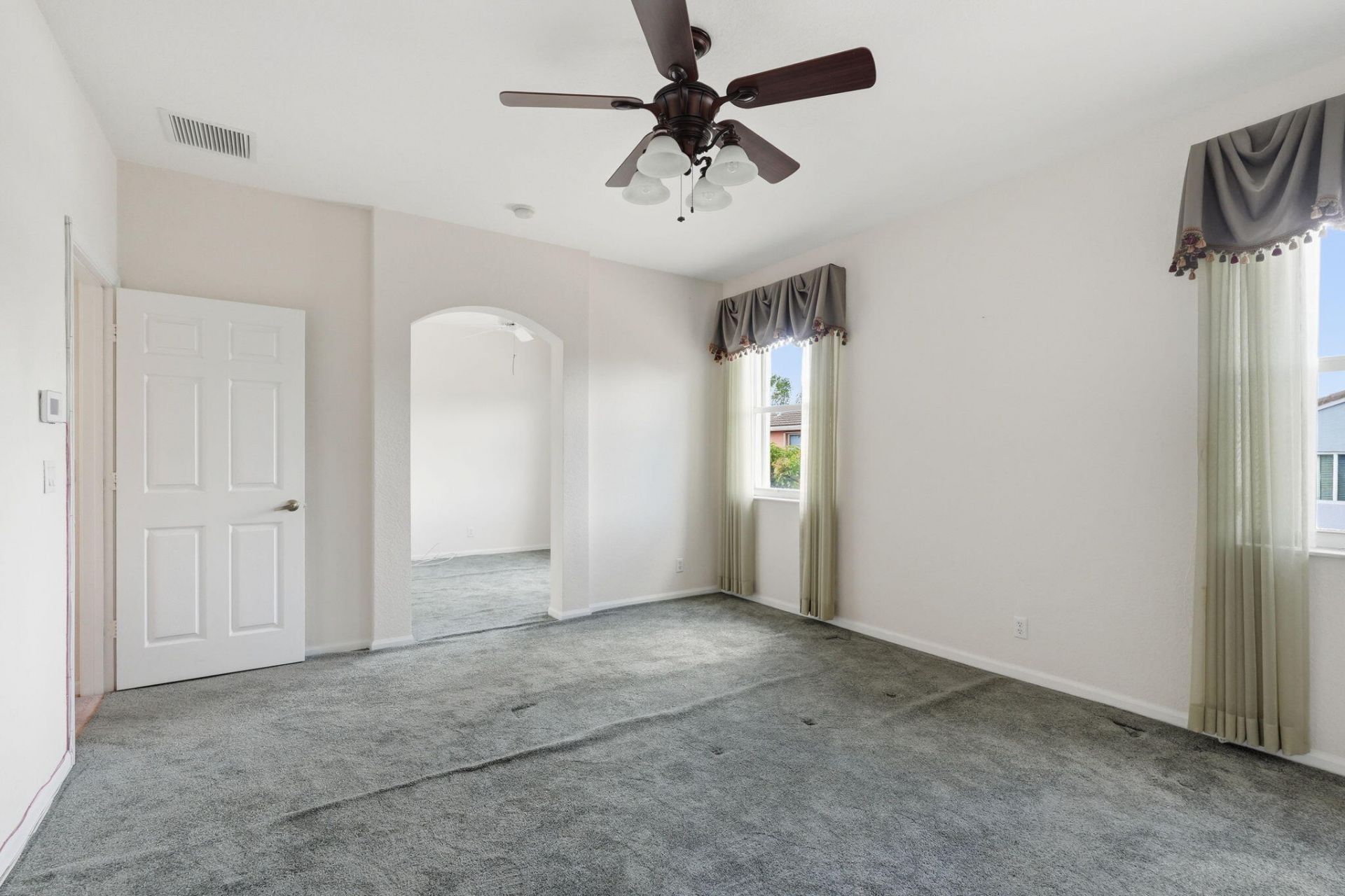 3956 Torres Circle, West Palm Beach, FL 33409 Photo