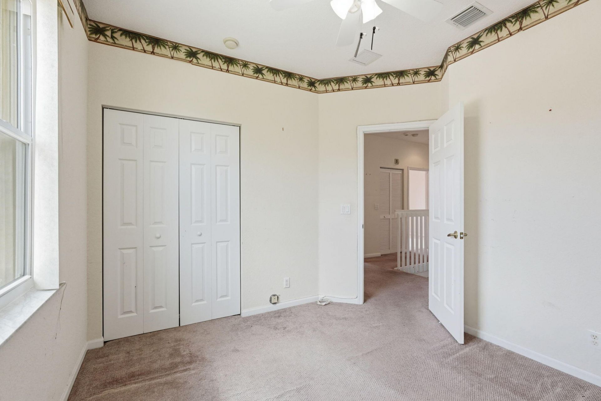 3956 Torres Circle, West Palm Beach, FL 33409 Photo