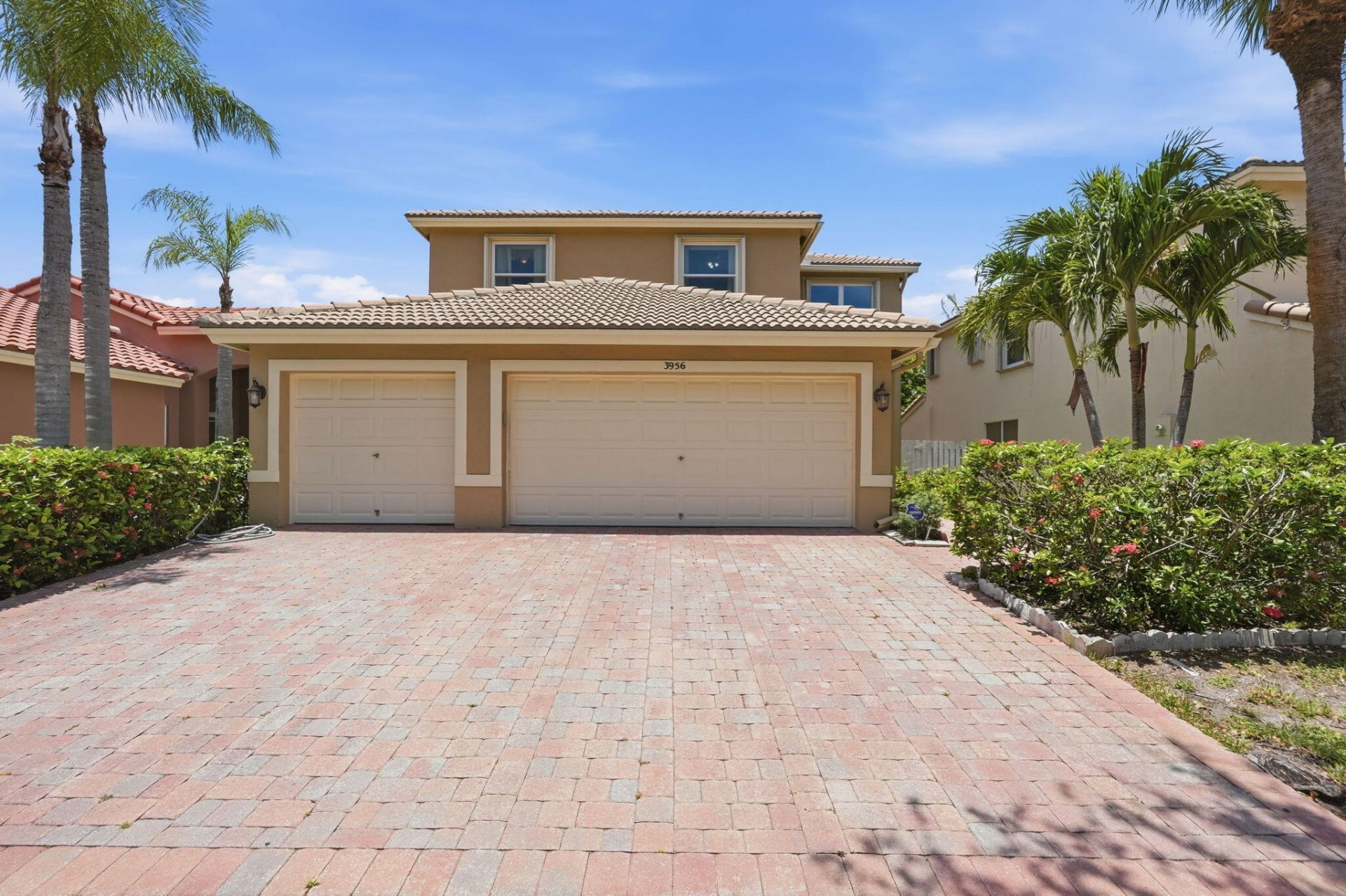 3956 Torres Circle, West Palm Beach, FL 33409 Photo
