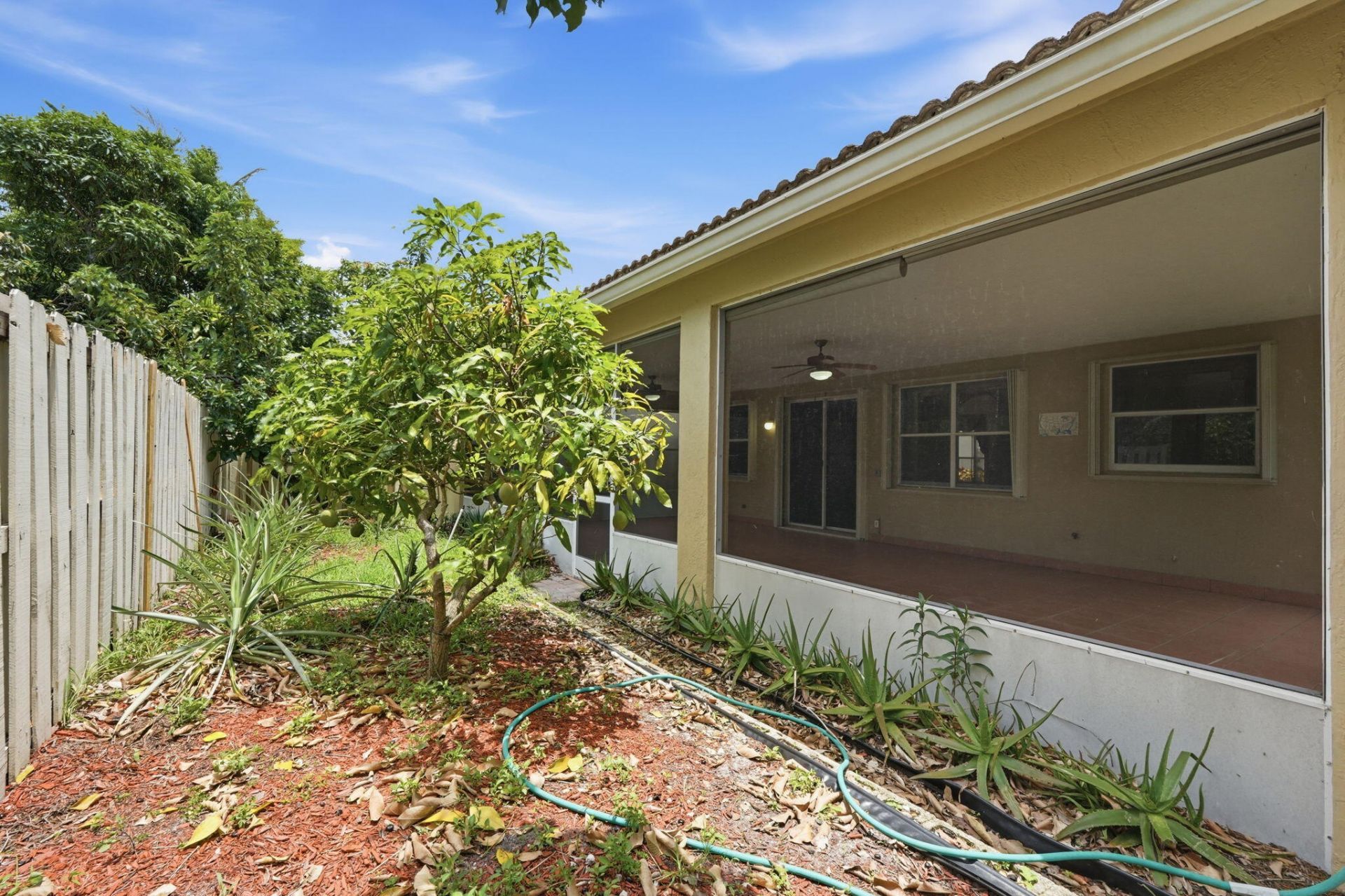 3956 Torres Circle, West Palm Beach, FL 33409 Photo