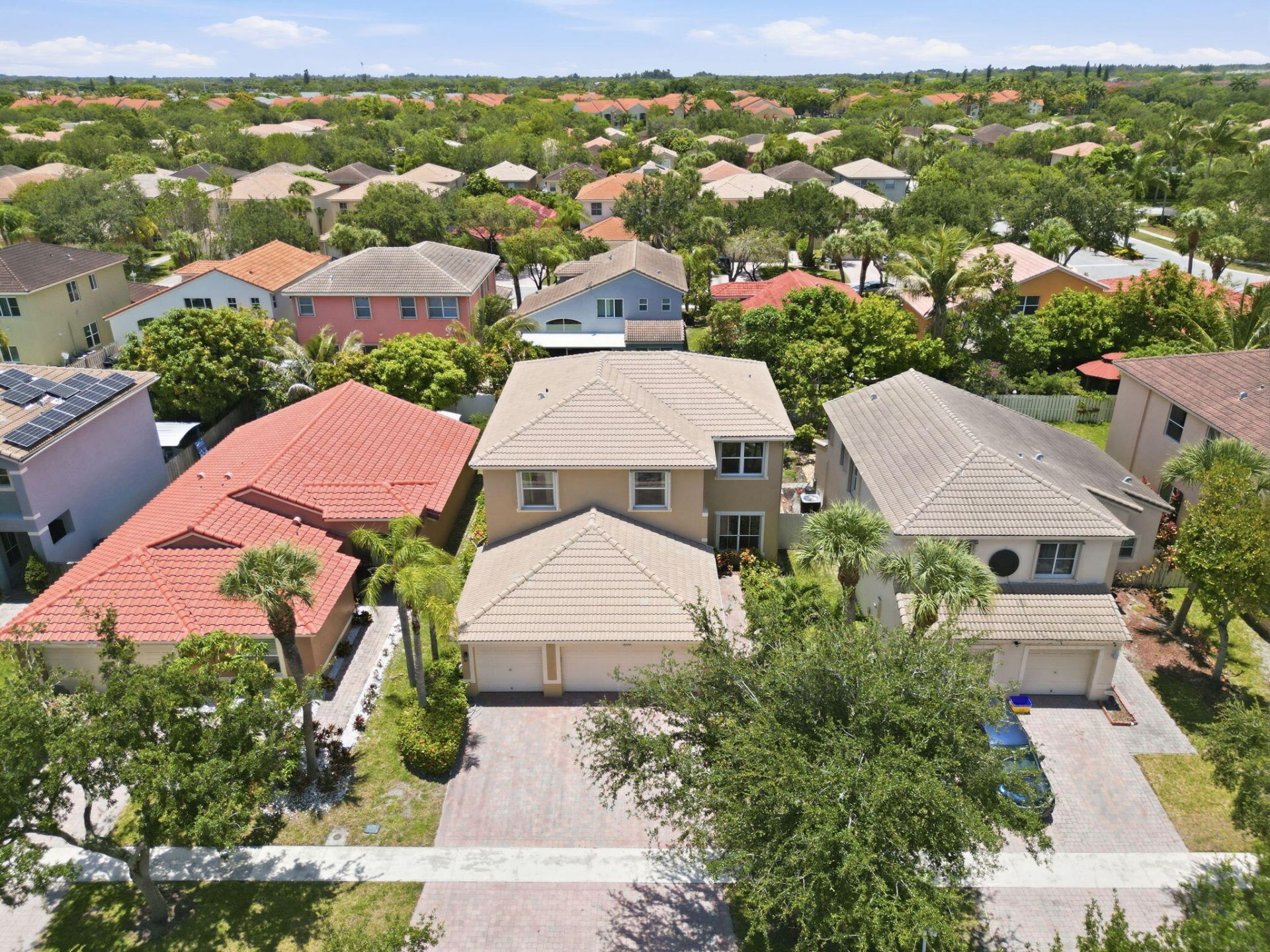3956 Torres Circle, West Palm Beach, FL 33409 Photo
