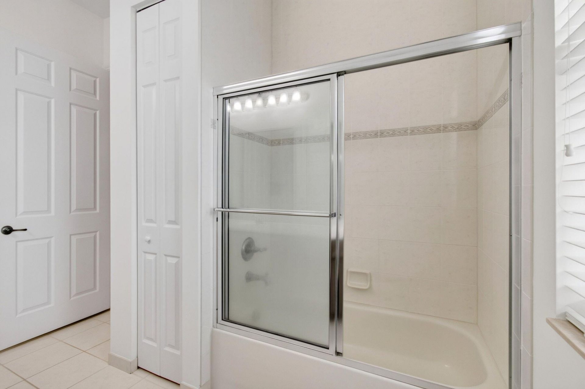 15564 Glencrest Avenue, Delray Beach, FL 33446 Photo