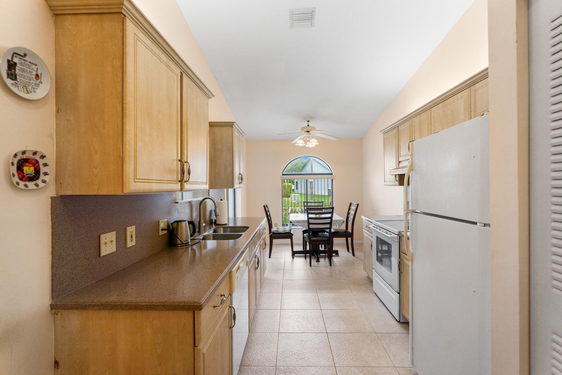 8108 NW 100th Lane, Tamarac, FL 33321 Photo
