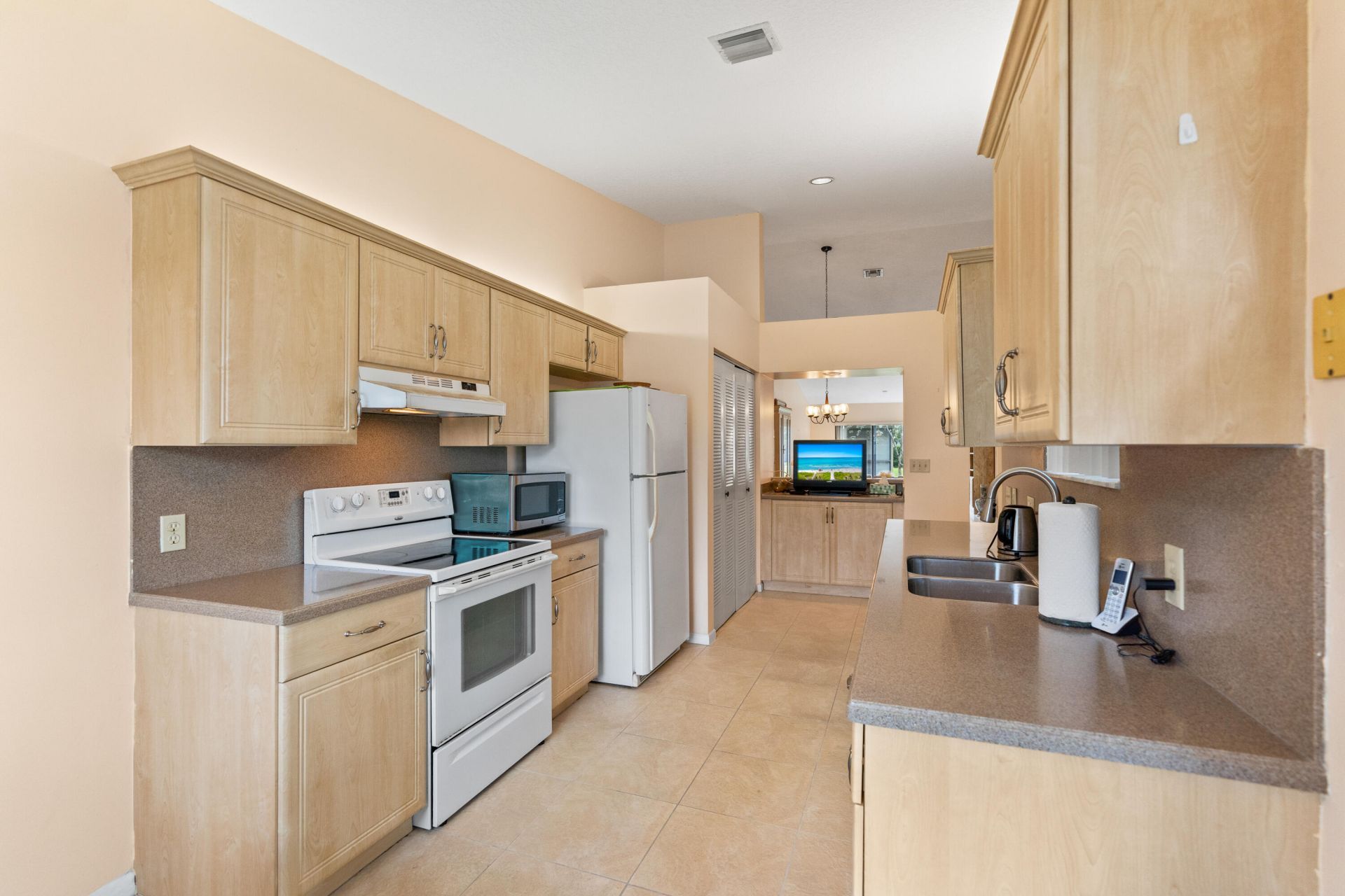 8108 NW 100th Lane, Tamarac, FL 33321 Photo