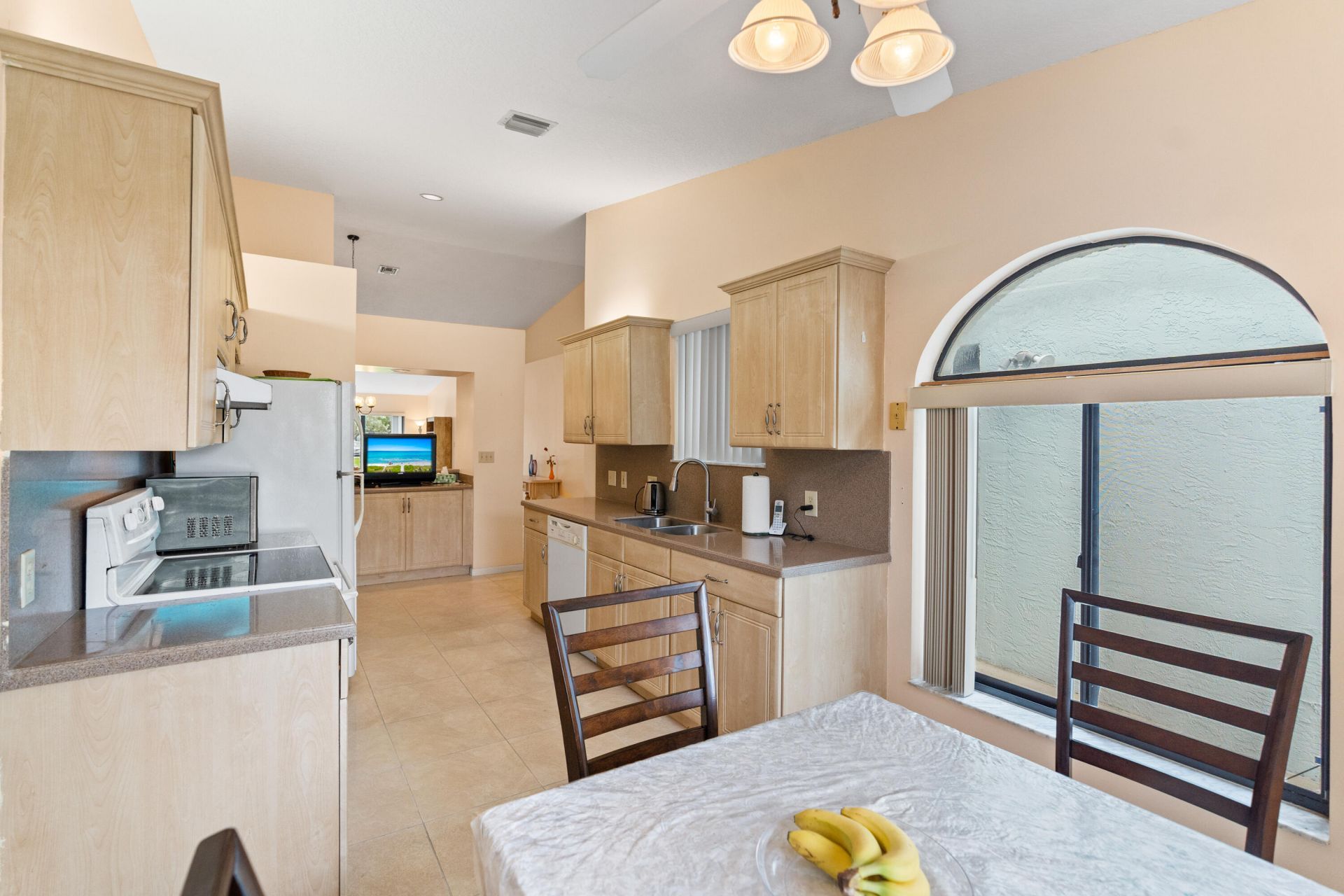 8108 NW 100th Lane, Tamarac, FL 33321 Photo
