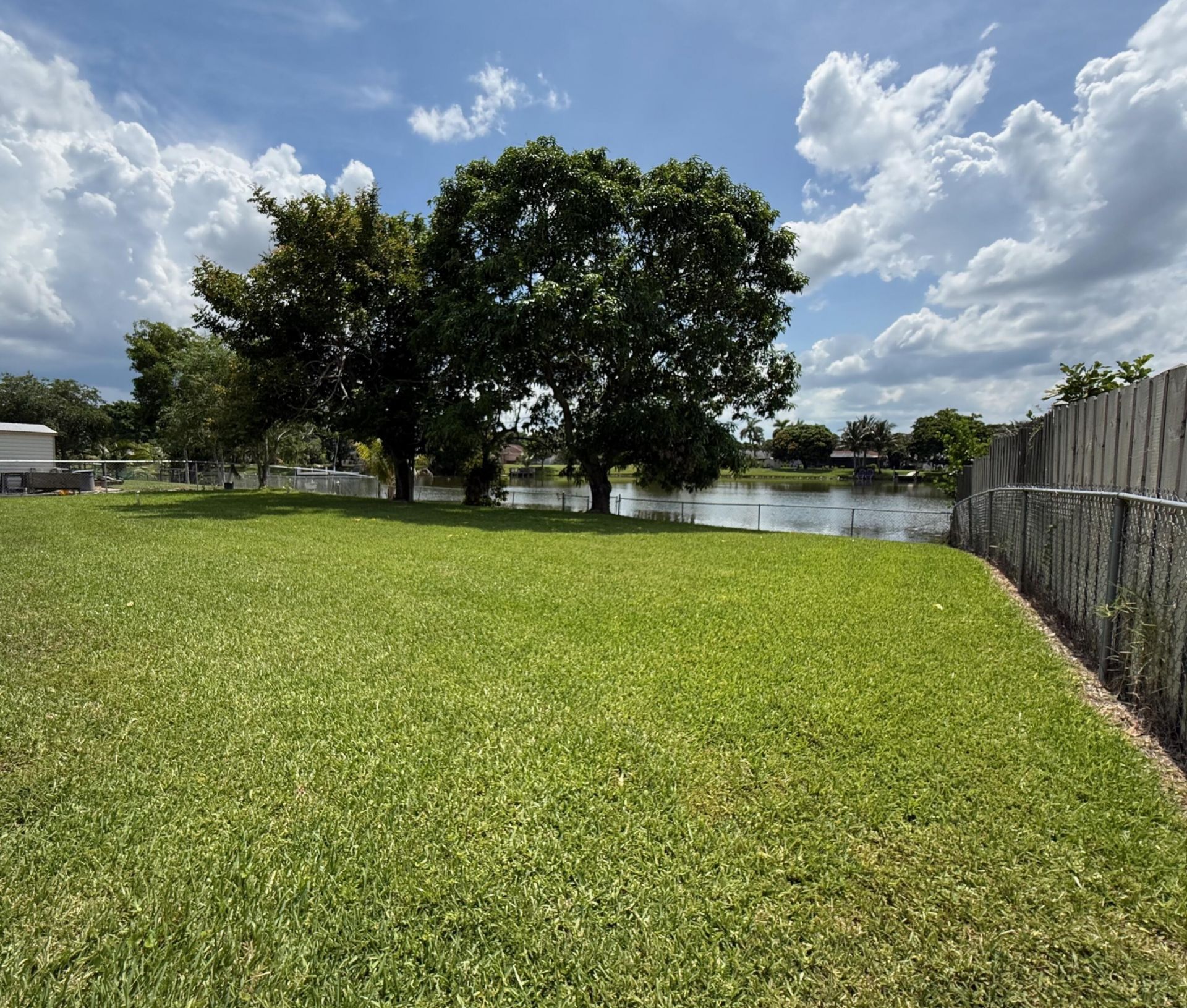 264 Las Palmas Street, Royal Palm Beach, FL 33411 Photo