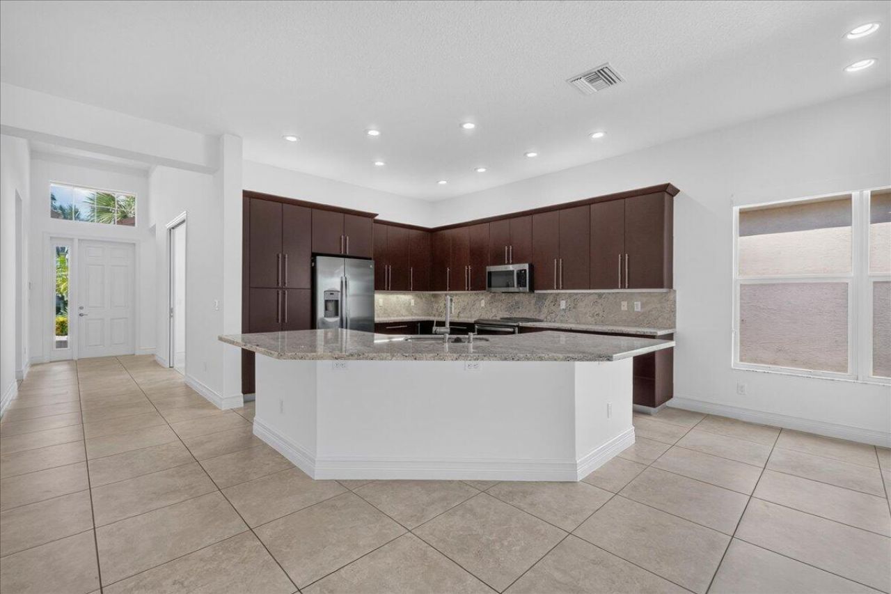 8681 Cathedral Peak Court, Boynton Beach, FL 33473 Photo