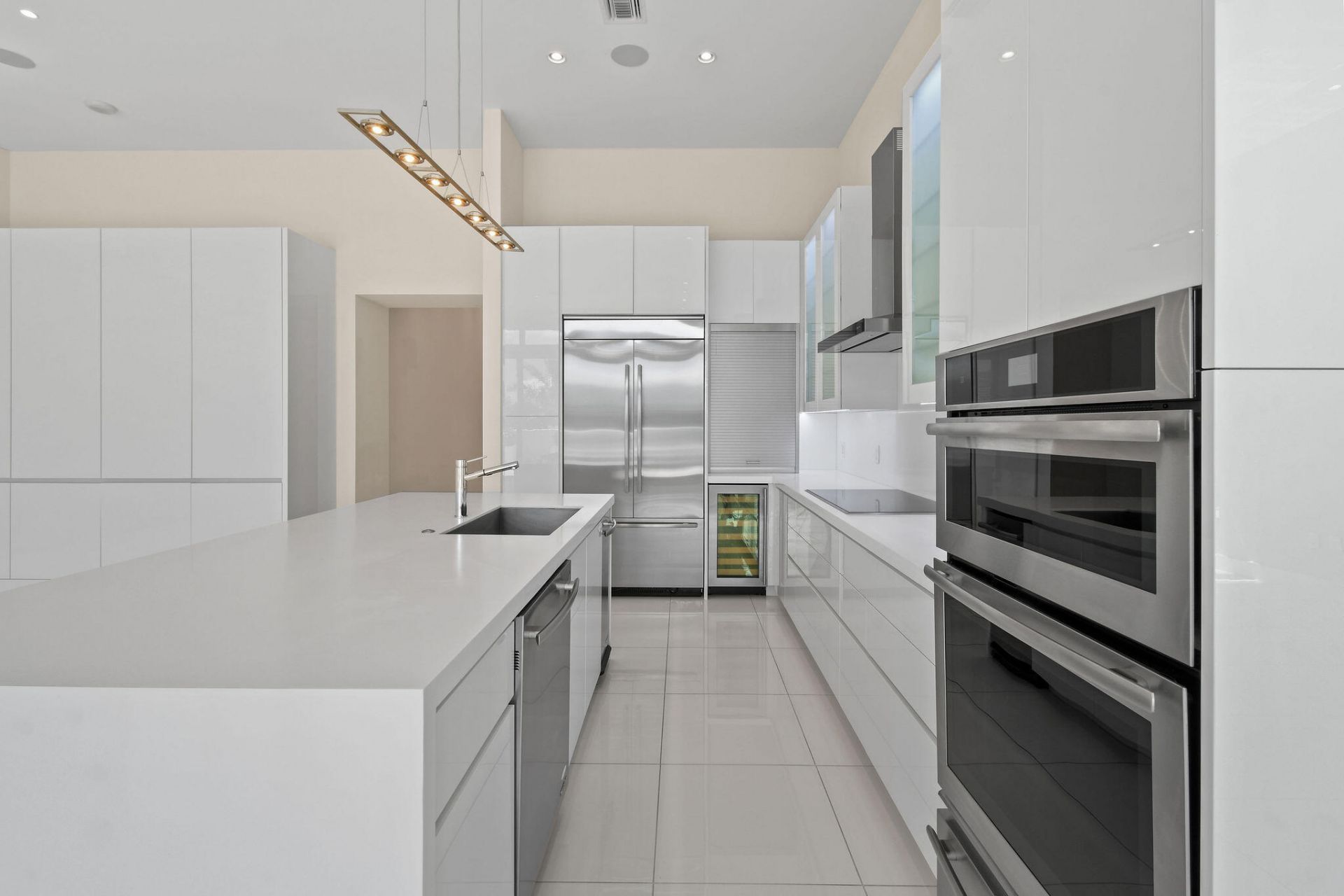 2 Water Club Way, Unit 301, North Palm Beach, FL 33408 Photo
