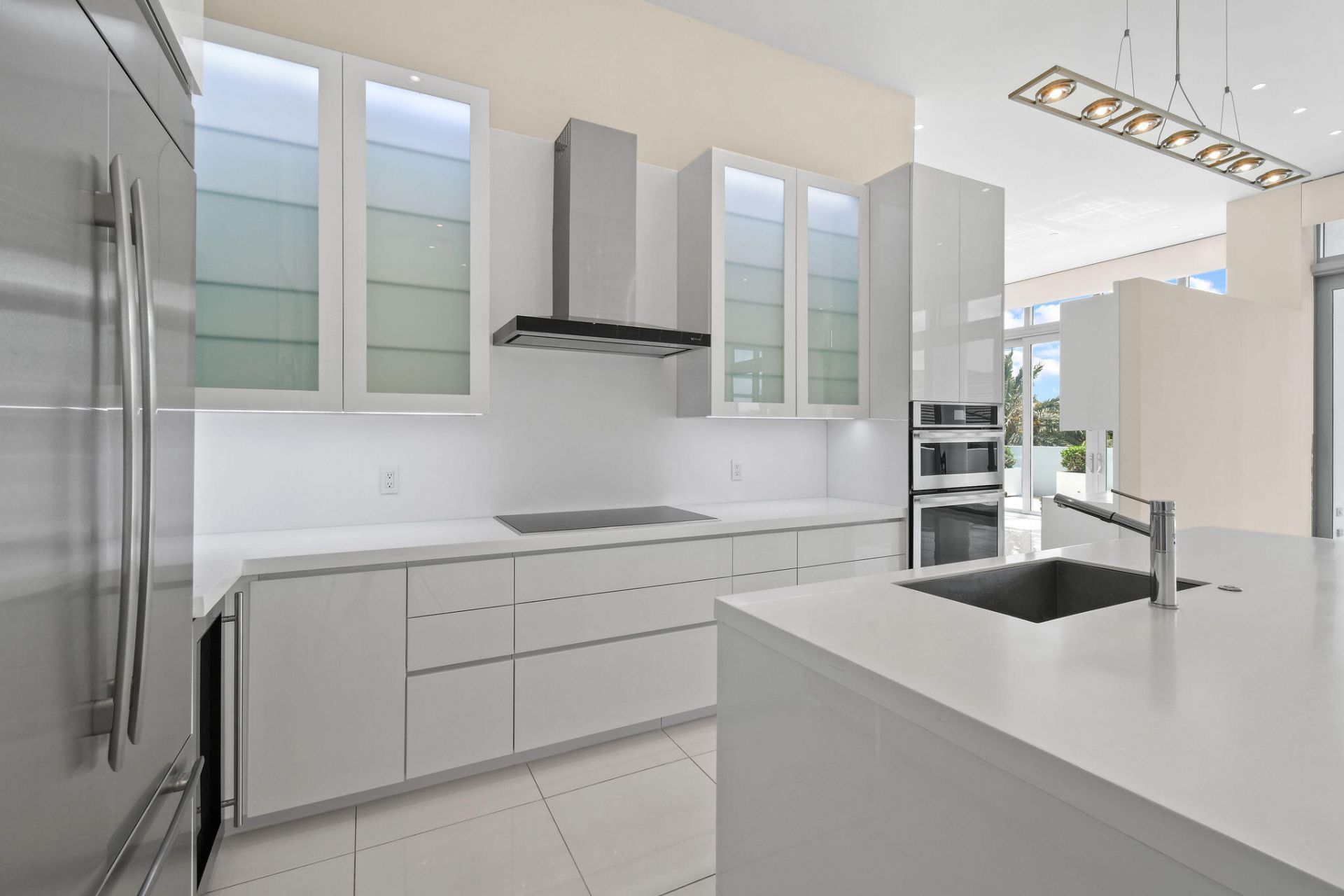 2 Water Club Way, Unit 301, North Palm Beach, FL 33408 Photo