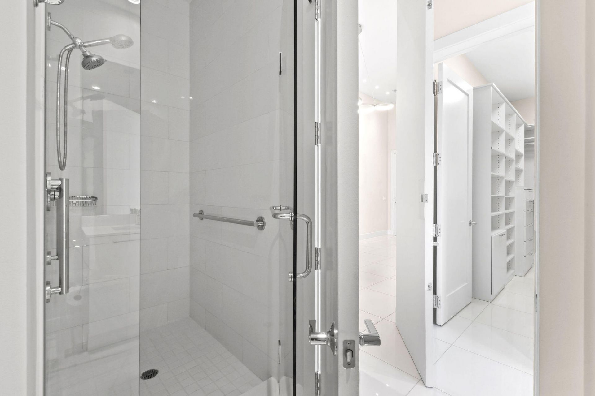 2 Water Club Way, Unit 301, North Palm Beach, FL 33408 Photo