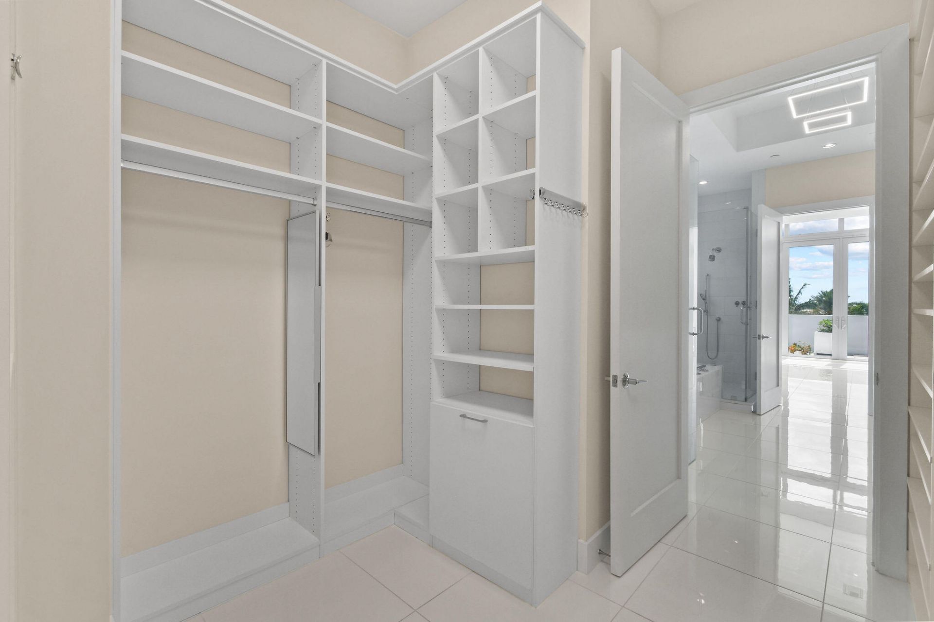 2 Water Club Way, Unit 301, North Palm Beach, FL 33408 Photo