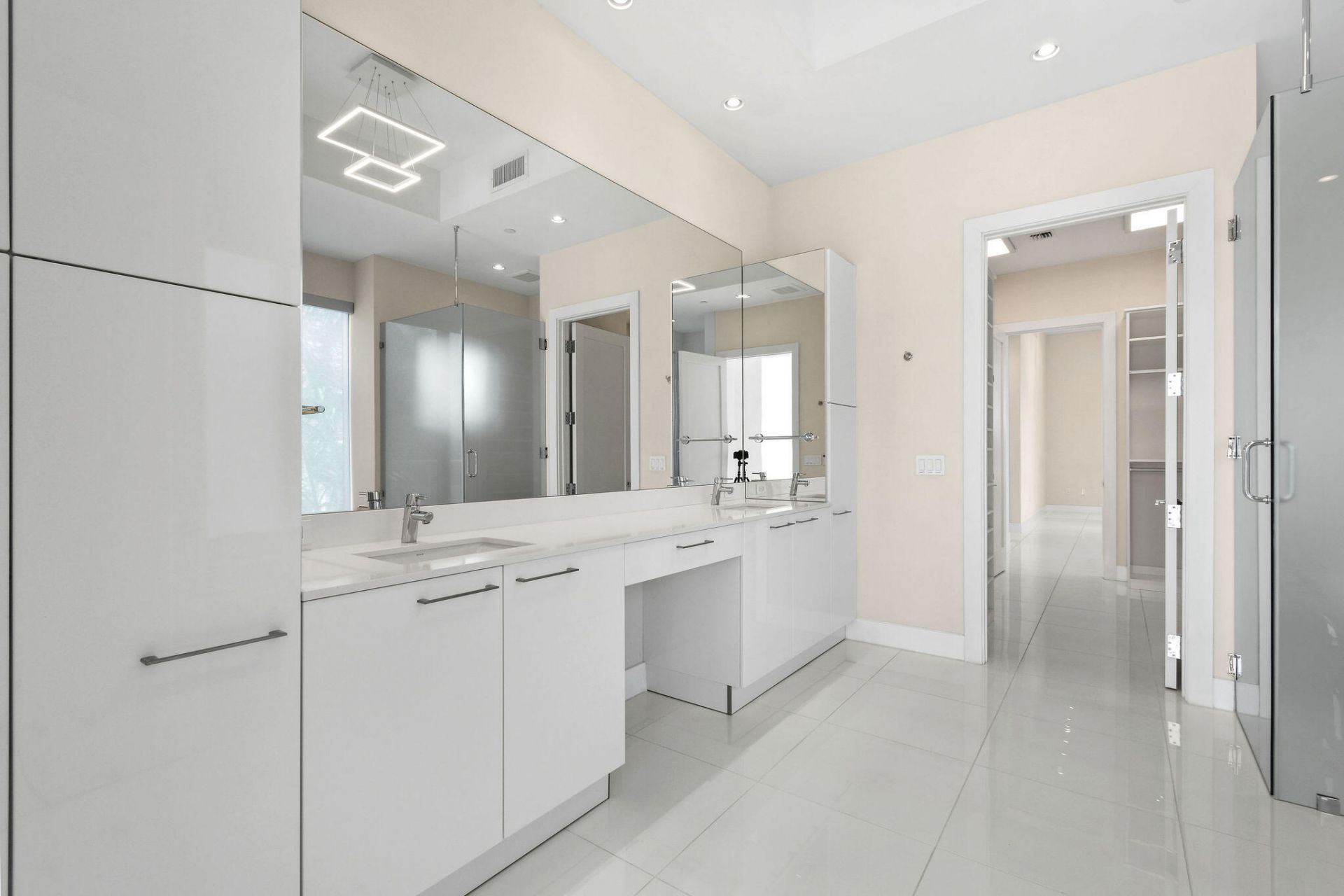 2 Water Club Way, Unit 301, North Palm Beach, FL 33408 Photo