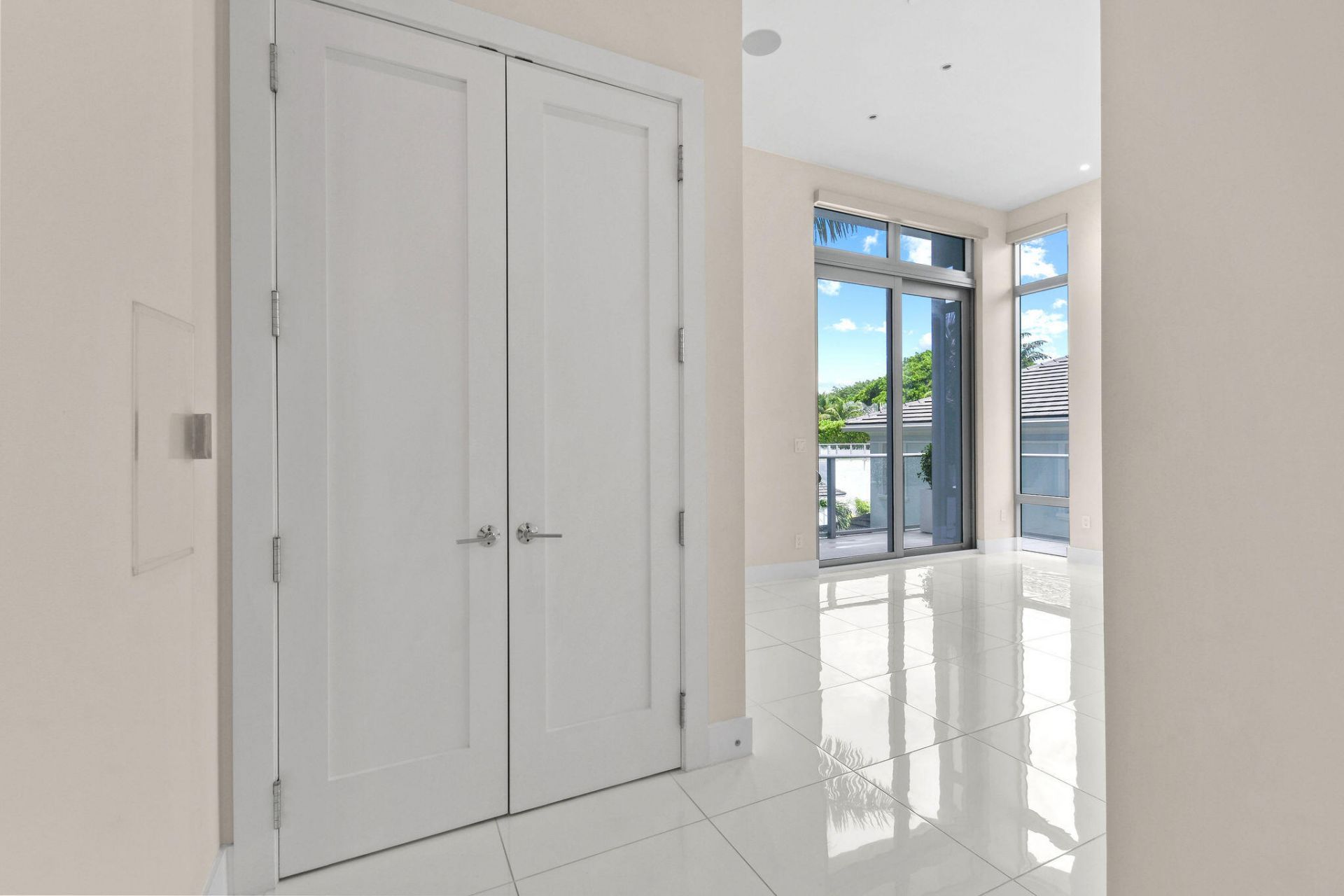 2 Water Club Way, Unit 301, North Palm Beach, FL 33408 Photo