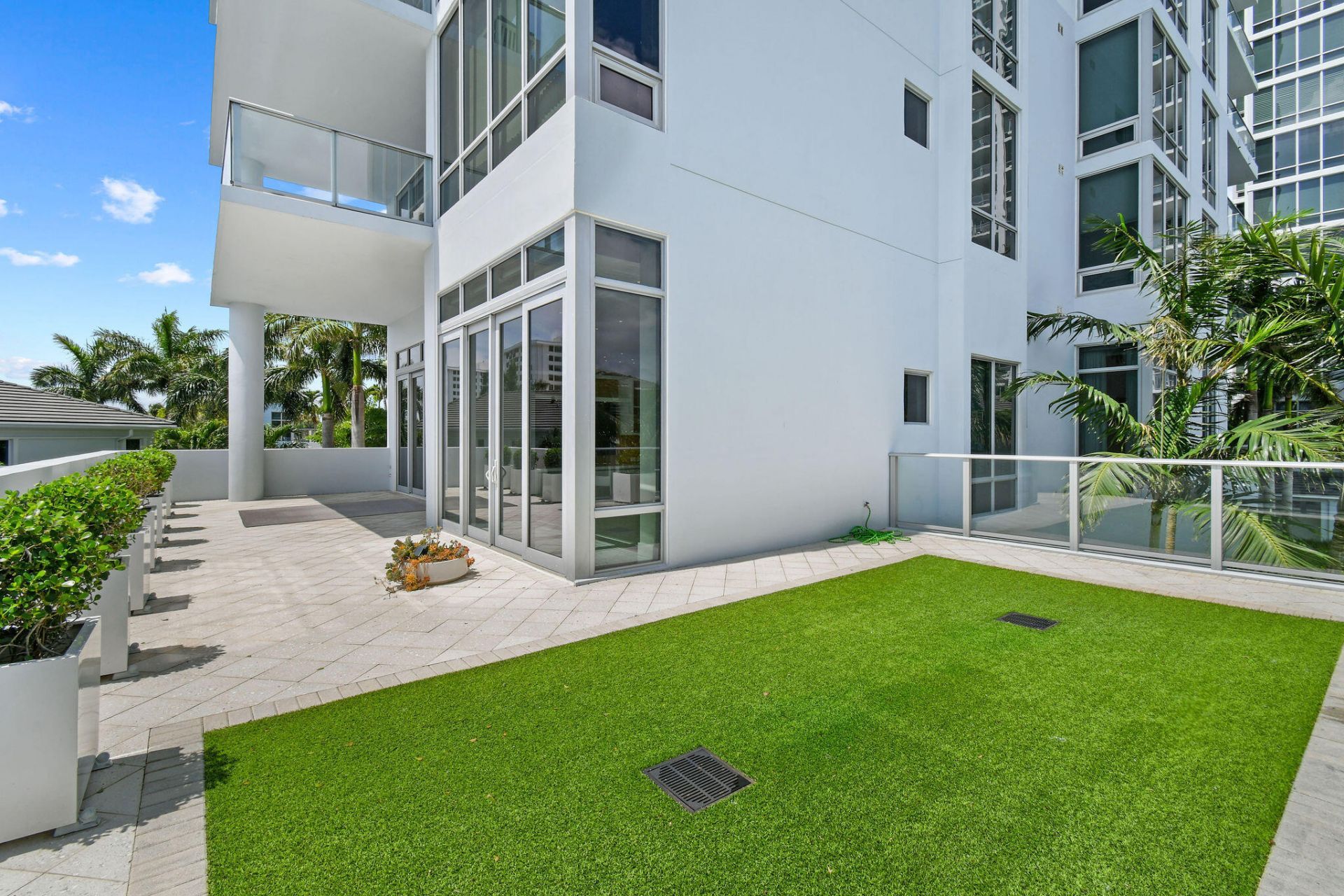 2 Water Club Way, Unit 301, North Palm Beach, FL 33408 Photo