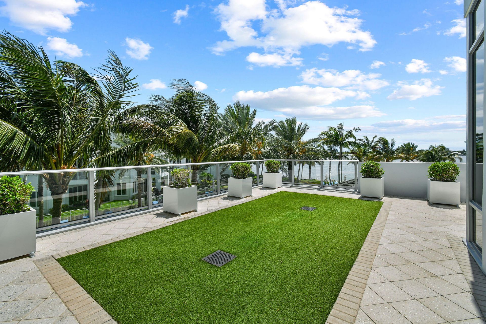 2 Water Club Way, Unit 301, North Palm Beach, FL 33408 Photo