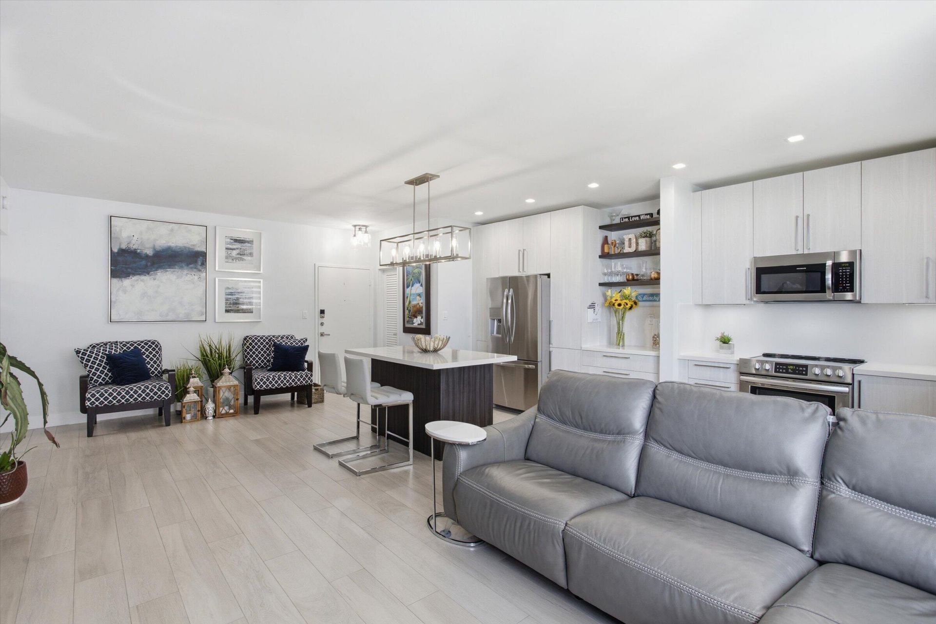 4747 Collins Avenue, Unit 1109, Miami Beach, FL 33140 Photo