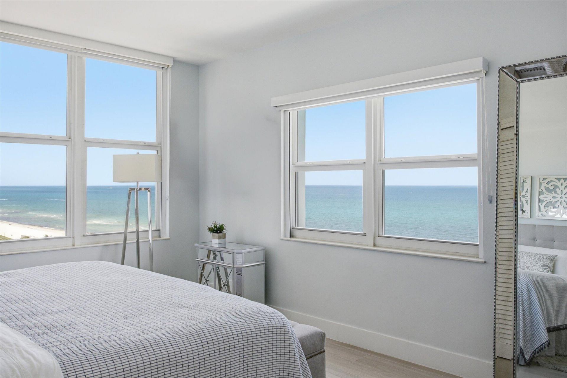4747 Collins Avenue, Unit 1109, Miami Beach, FL 33140 Photo