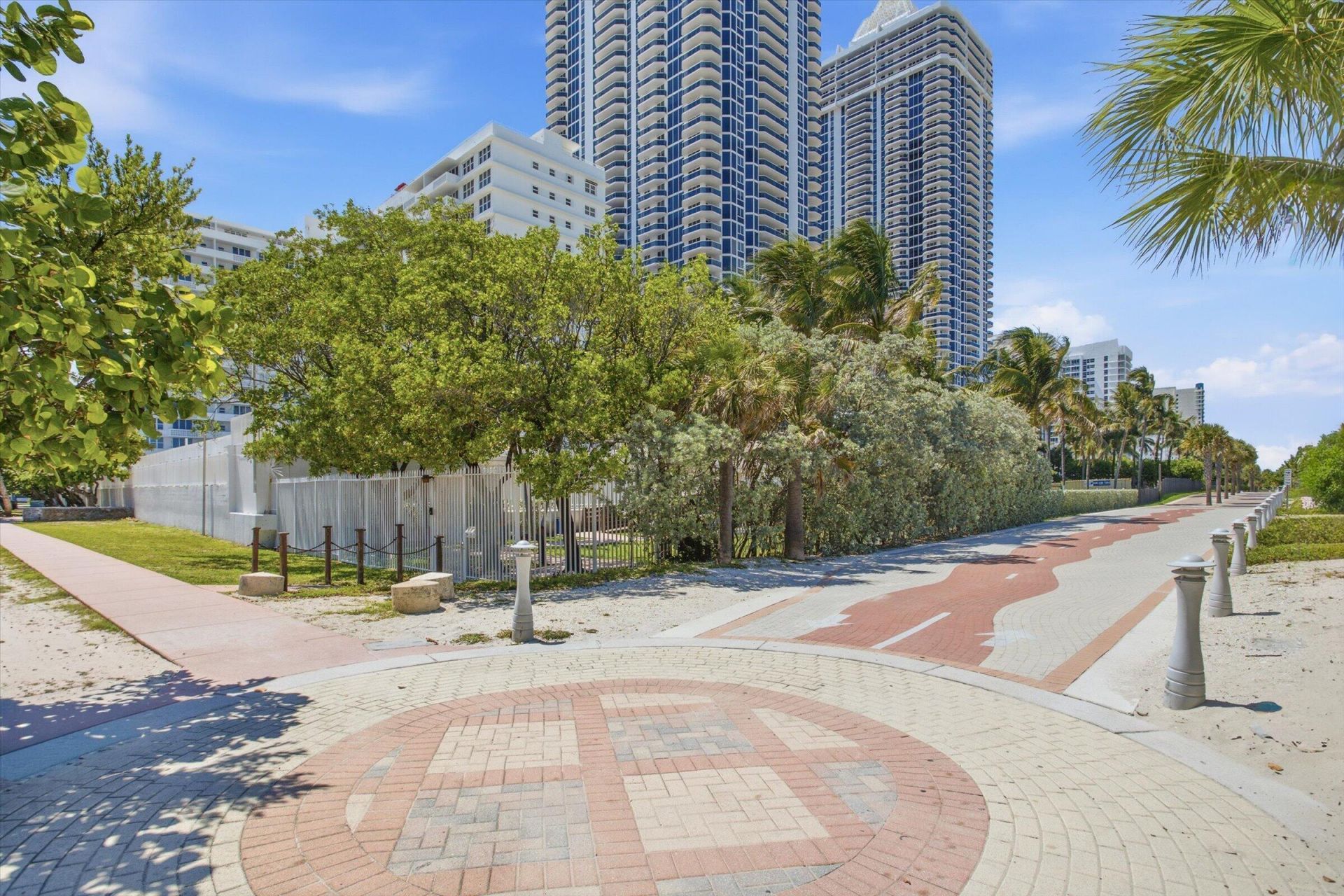 4747 Collins Avenue, Unit 1109, Miami Beach, FL 33140 Photo