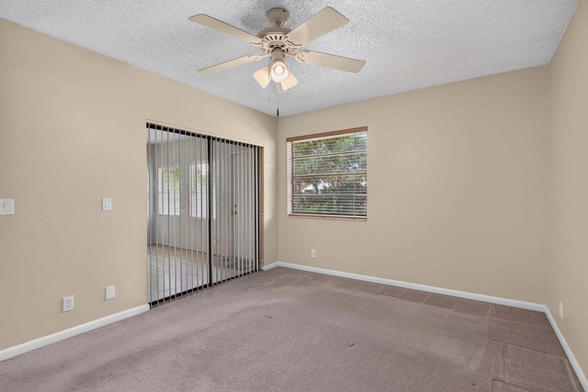 353 NW 36th Avenue, Deerfield Beach, FL 33442 Photo