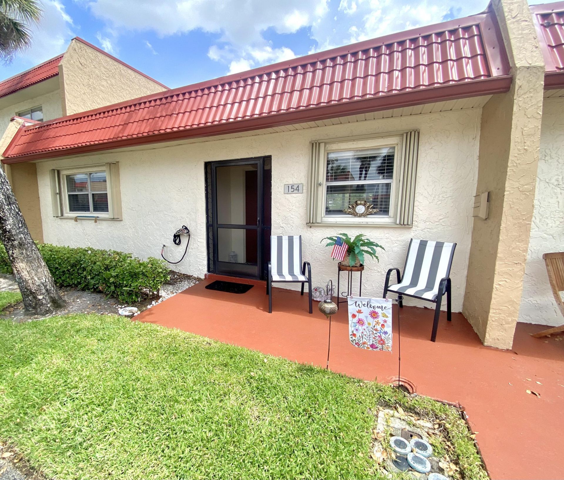 154 Lake Dora Drive, West Palm Beach, FL 33411 Photo