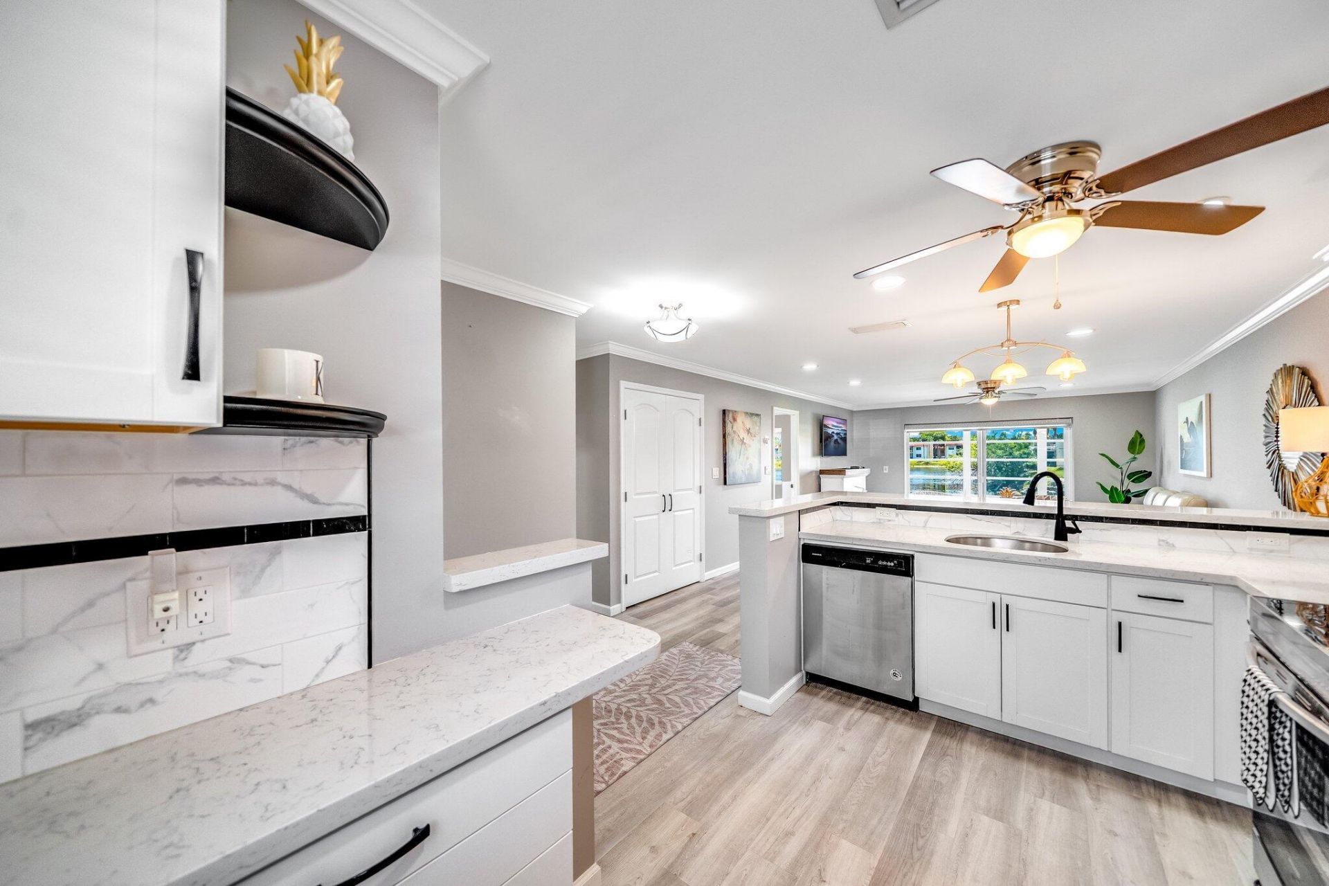 154 Lake Dora Drive, West Palm Beach, FL 33411 Photo