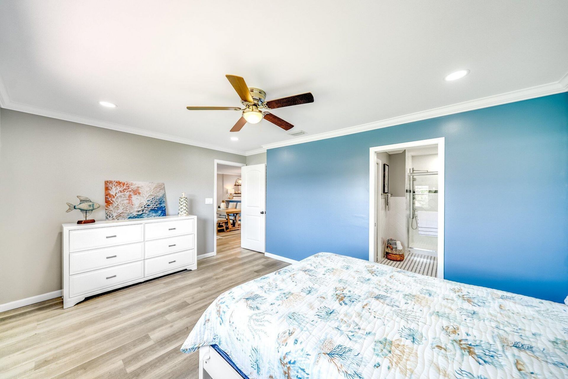154 Lake Dora Drive, West Palm Beach, FL 33411 Photo