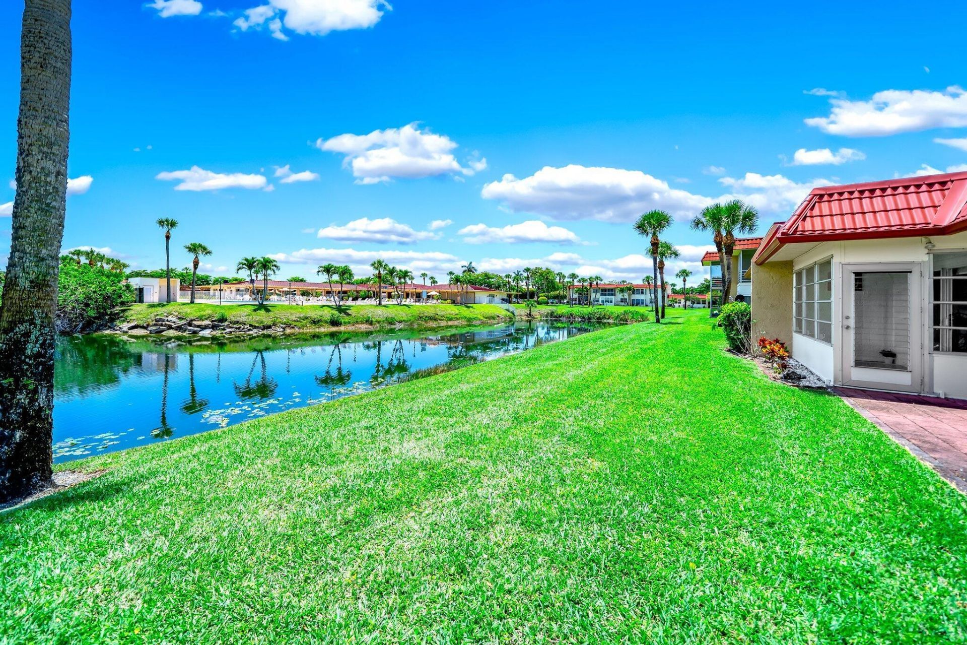 154 Lake Dora Drive, West Palm Beach, FL 33411 Photo