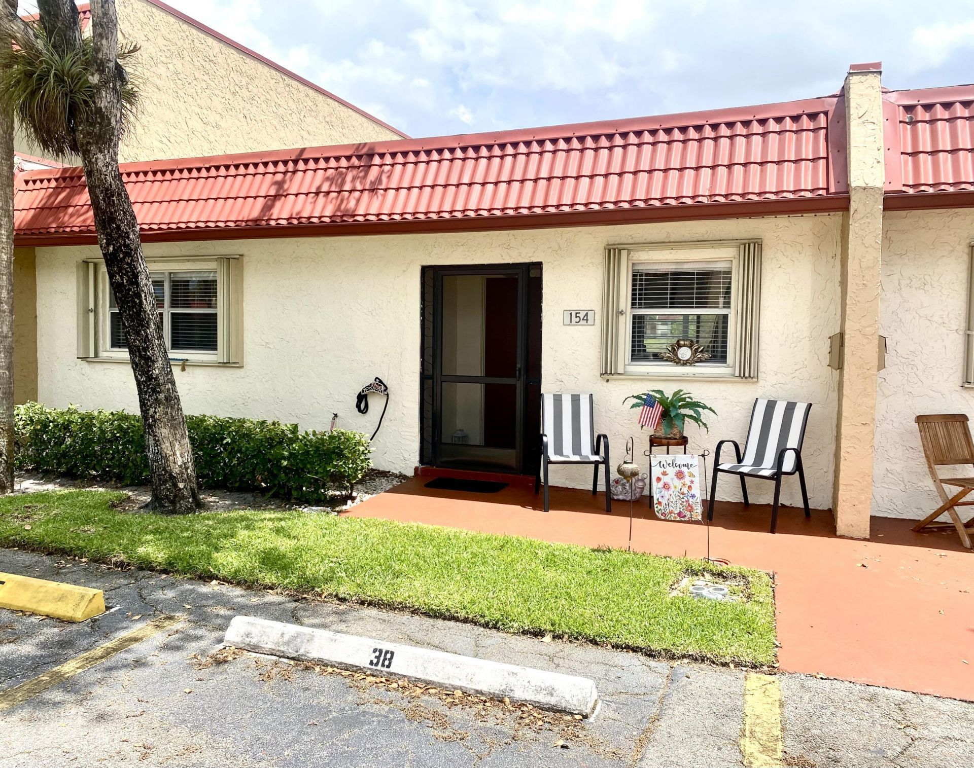 154 Lake Dora Drive, West Palm Beach, FL 33411 Photo