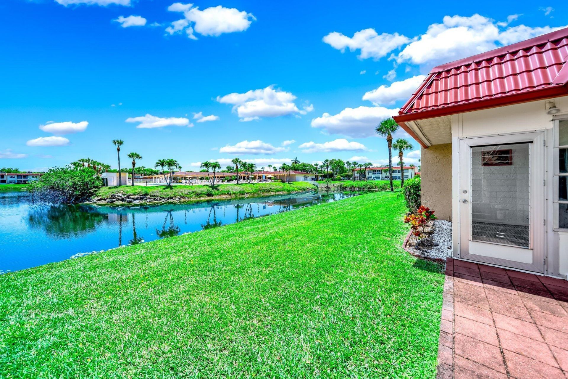 154 Lake Dora Drive, West Palm Beach, FL 33411 Photo