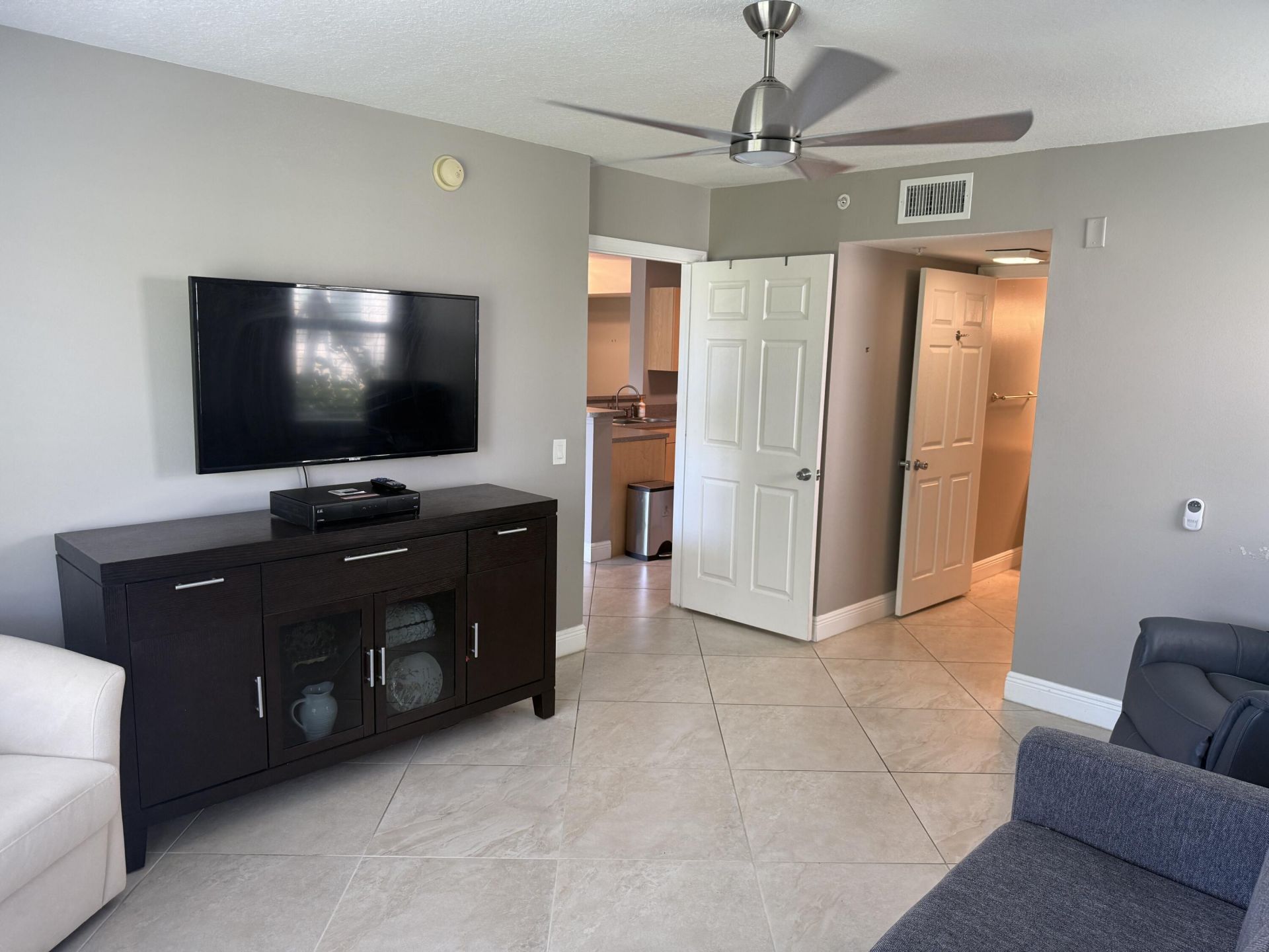 902 Villa Circle, Boynton Beach, FL 33435 Photo