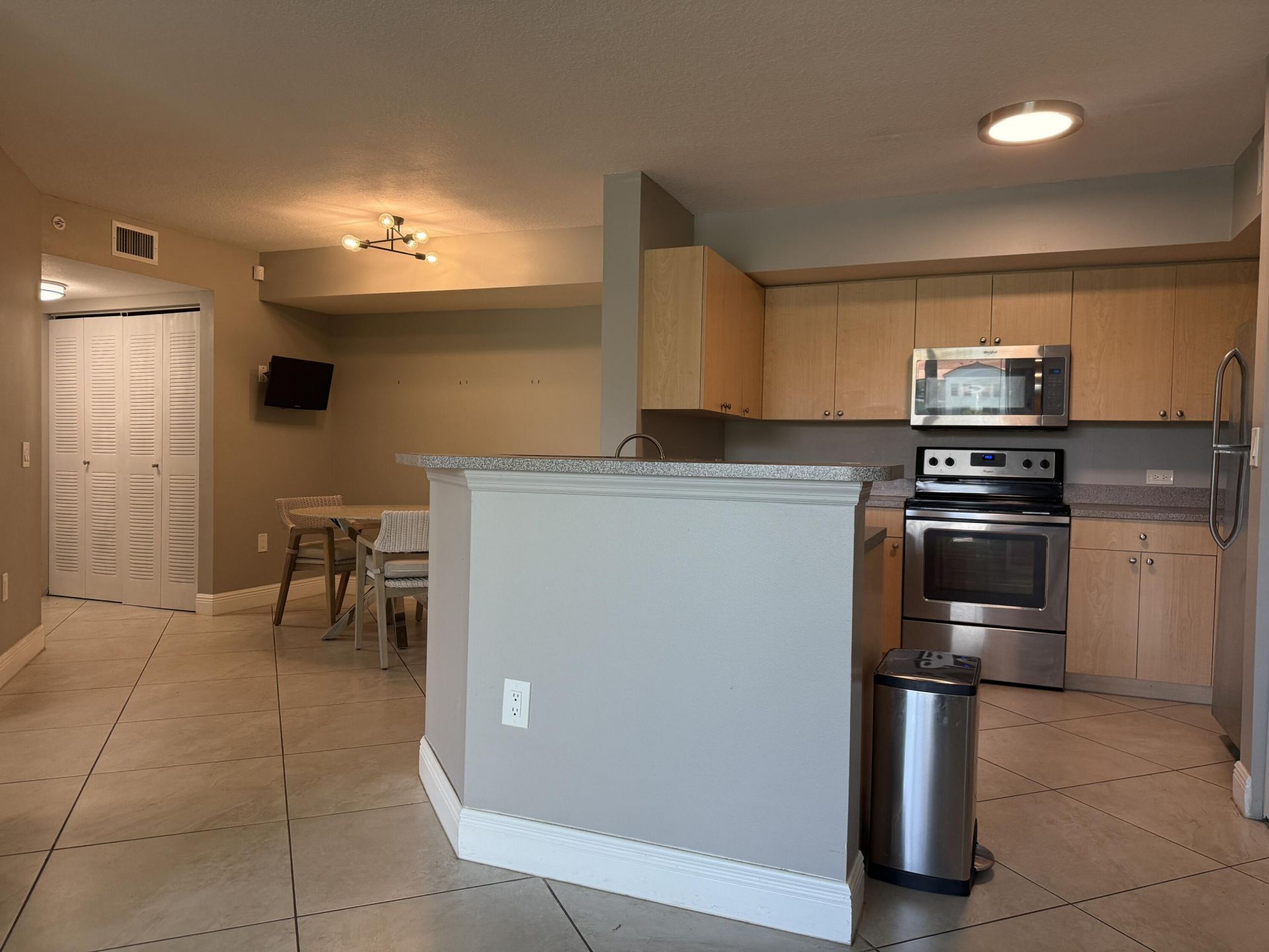 902 Villa Circle, Boynton Beach, FL 33435 Photo