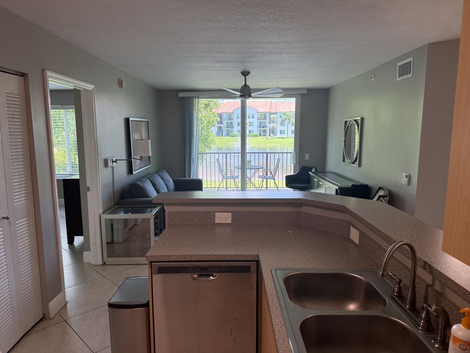902 Villa Circle, Boynton Beach, FL 33435 Photo