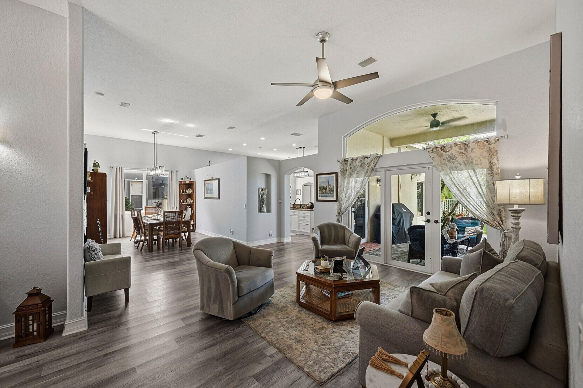 5349 Oakmont Village Circle, Lake Worth, FL 33463 Photo