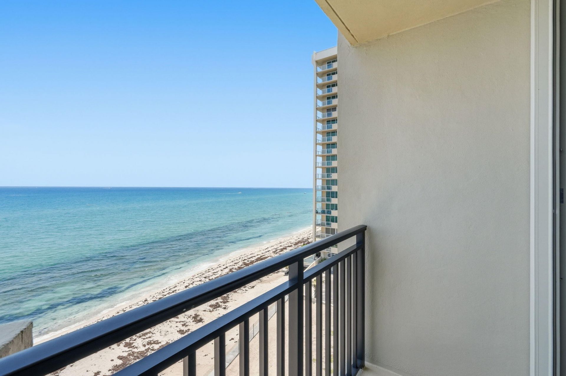 5460 N Ocean Drive, Unit 6a, Riviera Beach, FL 33404 Photo