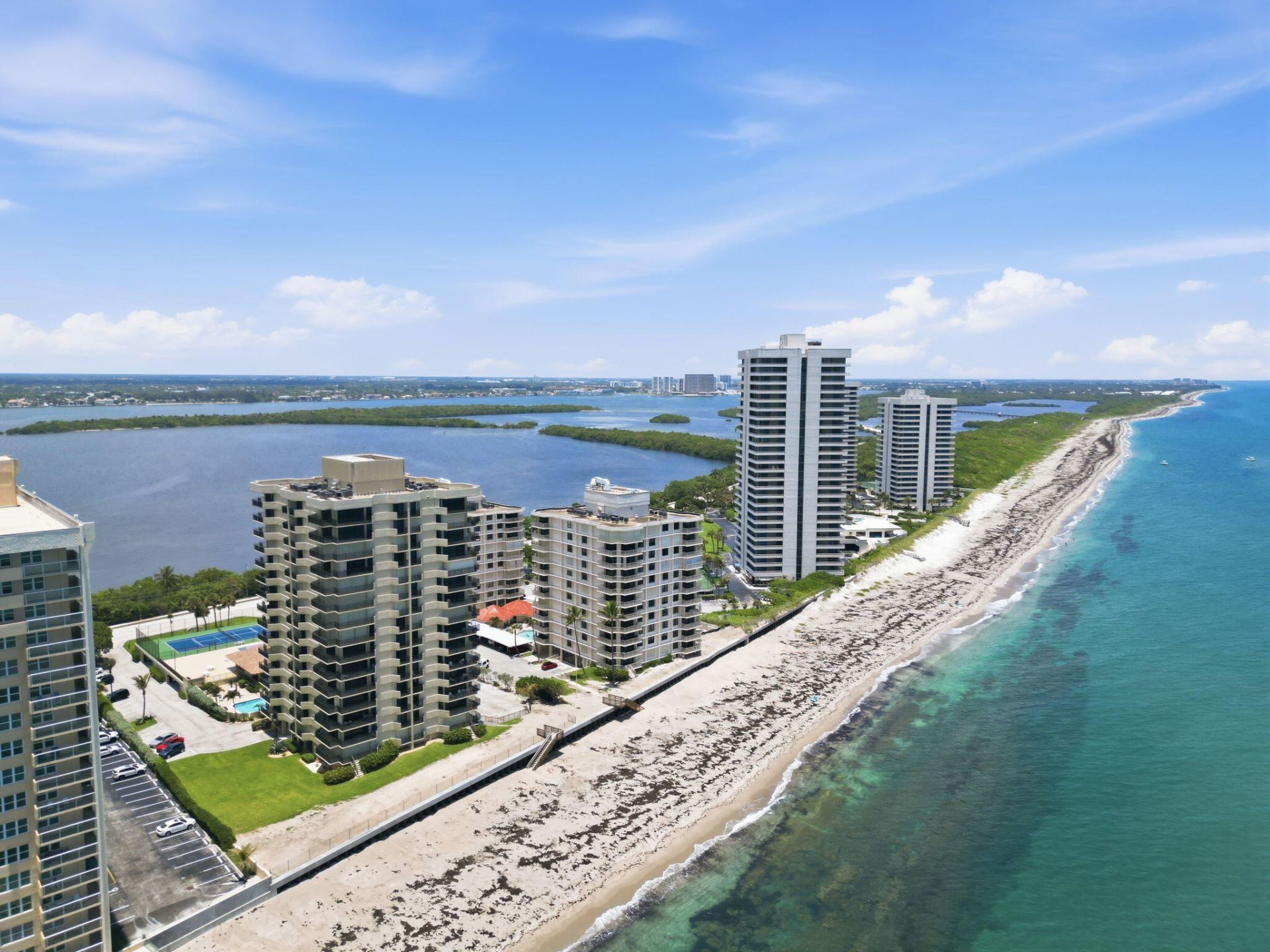 5460 N Ocean Drive, Unit 6a, Riviera Beach, FL 33404 Photo