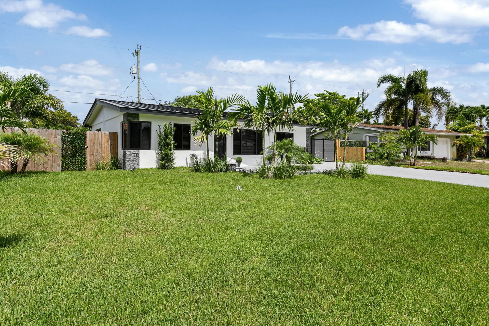 3141 NE 14th Avenue, Pompano Beach, FL 33064 Photo