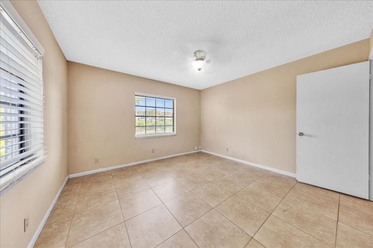 180 Cypress Club Drive, Unit 816, Pompano Beach, FL 33060 Photo