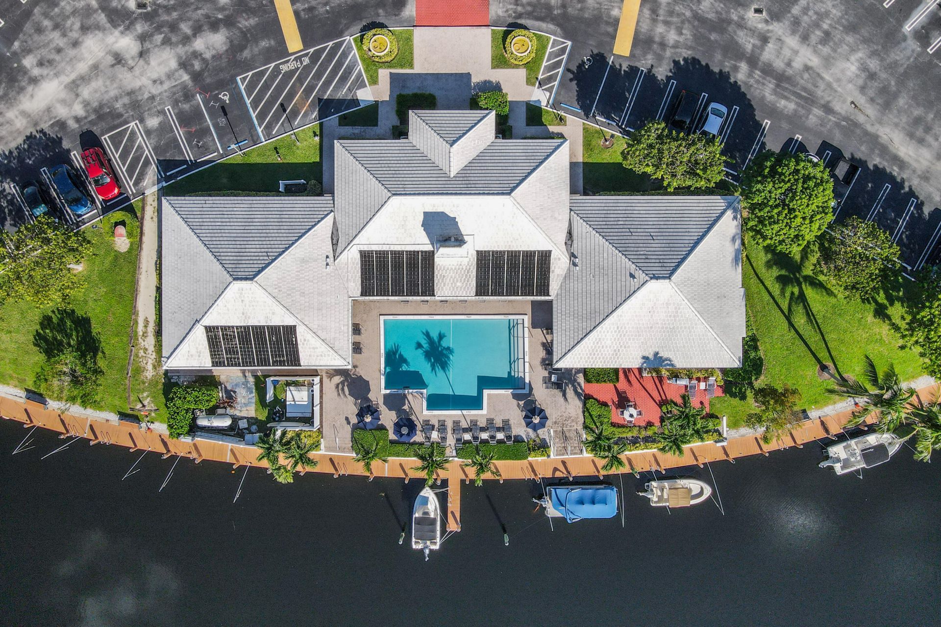 180 Cypress Club Drive, Unit 816, Pompano Beach, FL 33060 Photo