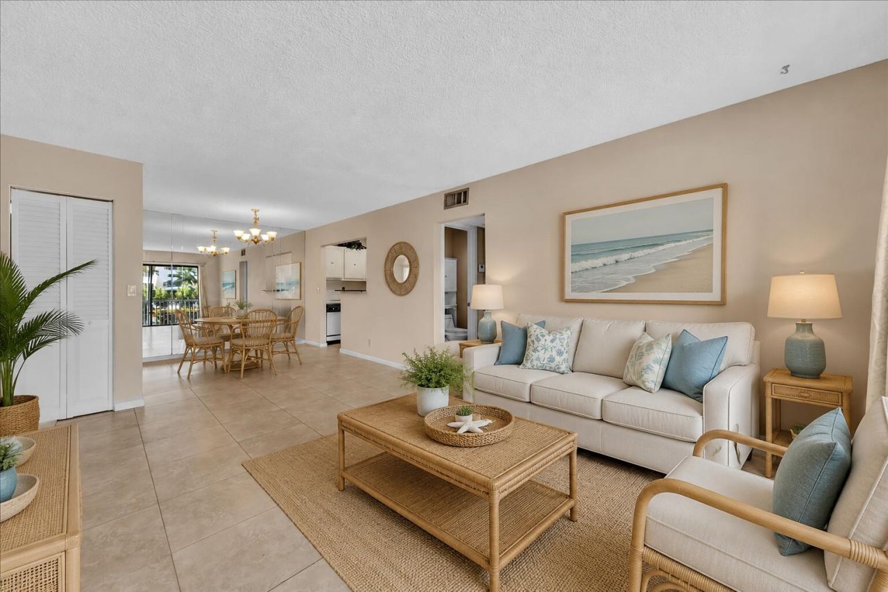 180 Cypress Club Drive, Unit 816, Pompano Beach, FL 33060 Photo